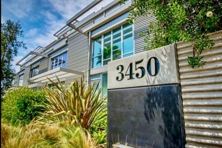 Los Angeles, CA Office/Residential - 3450 Cahuenga Blvd W