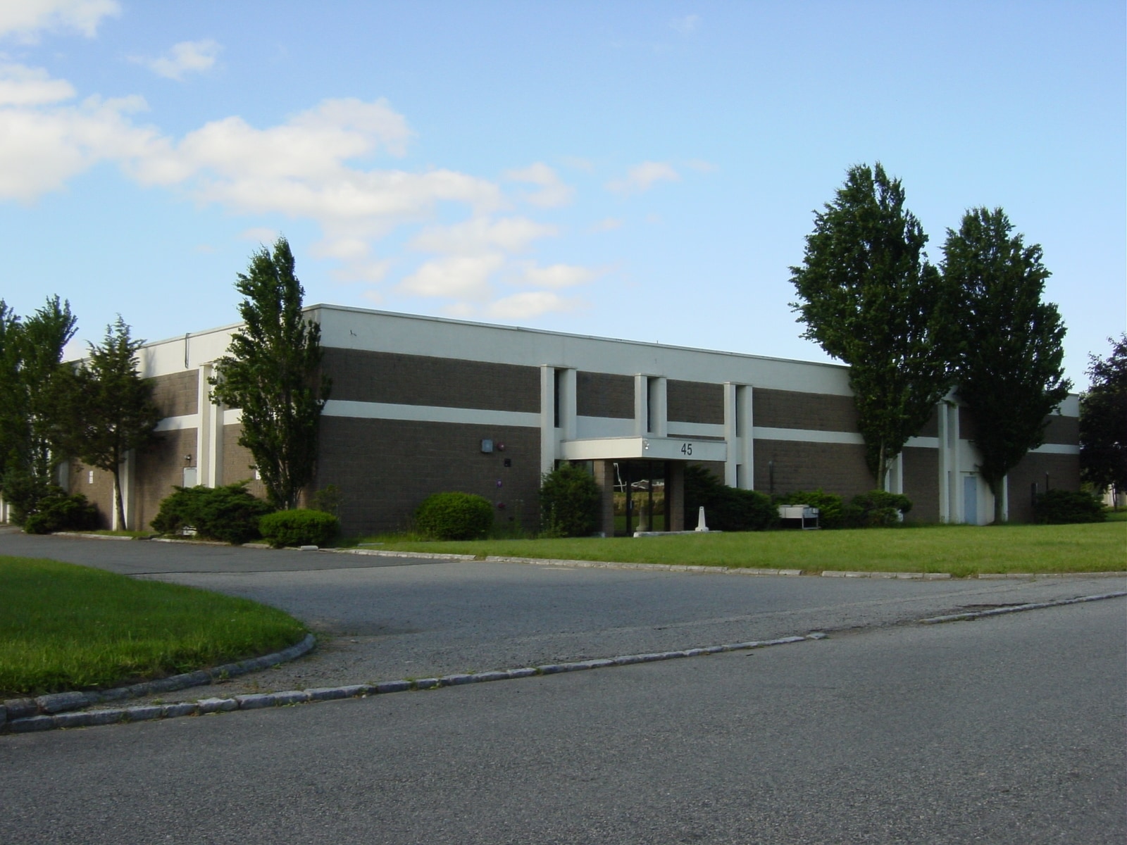 45 Indian Ln Towaco, NJ 07082 Industrial Property for Lease on