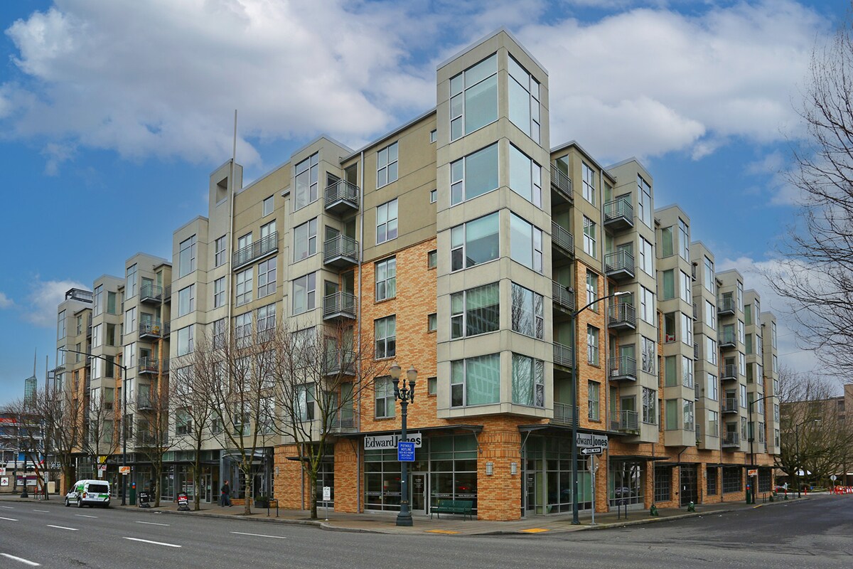 1231 NE Martin Luther King Blvd, Portland, OR for Rent