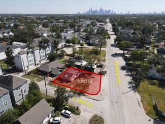 Houston, TX Commercial - 704 E 28th St