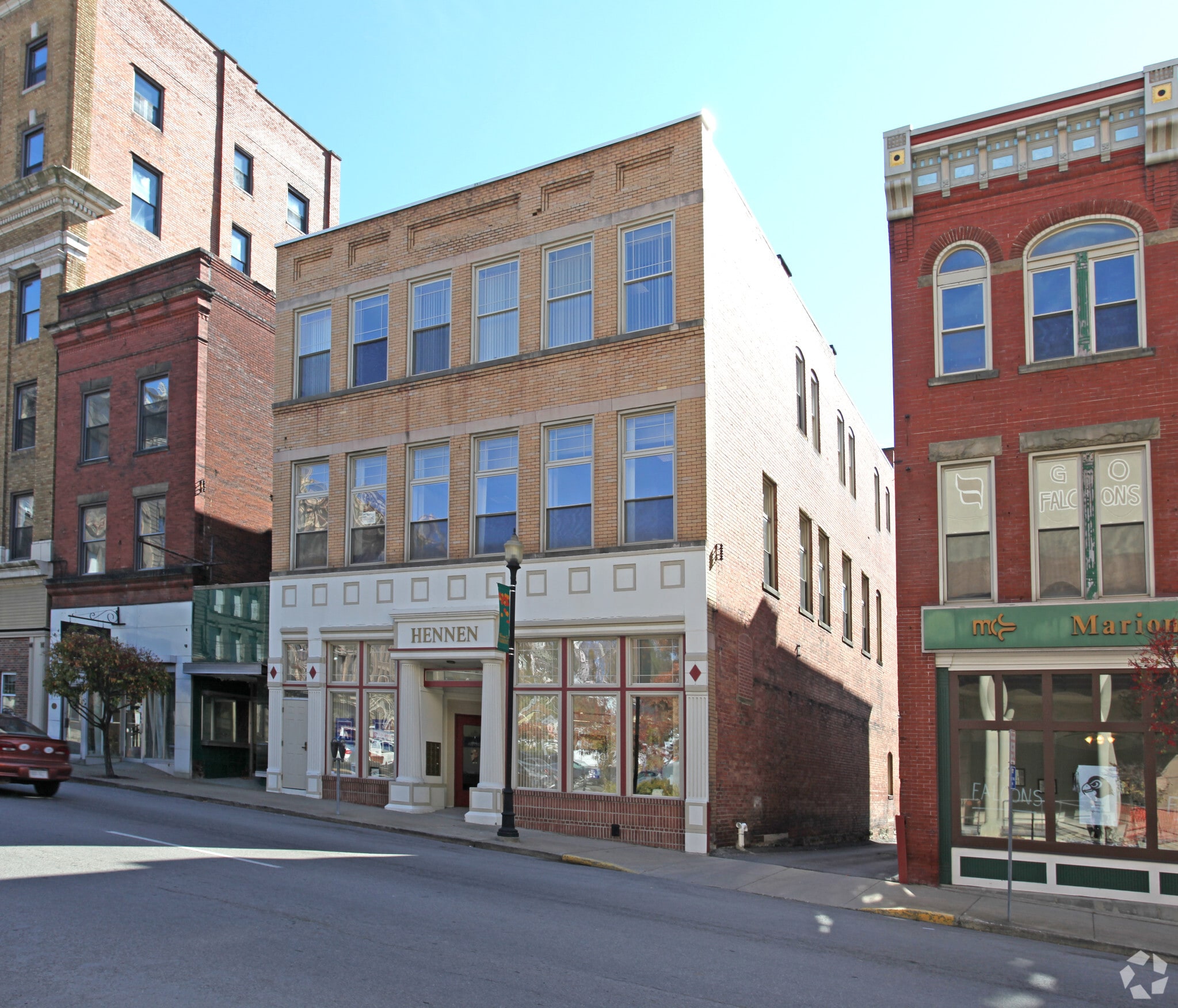 118 Adams St, Fairmont, WV for Rent