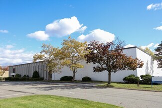 Moonachie, NJ Industrial - 135 W Commercial Ave