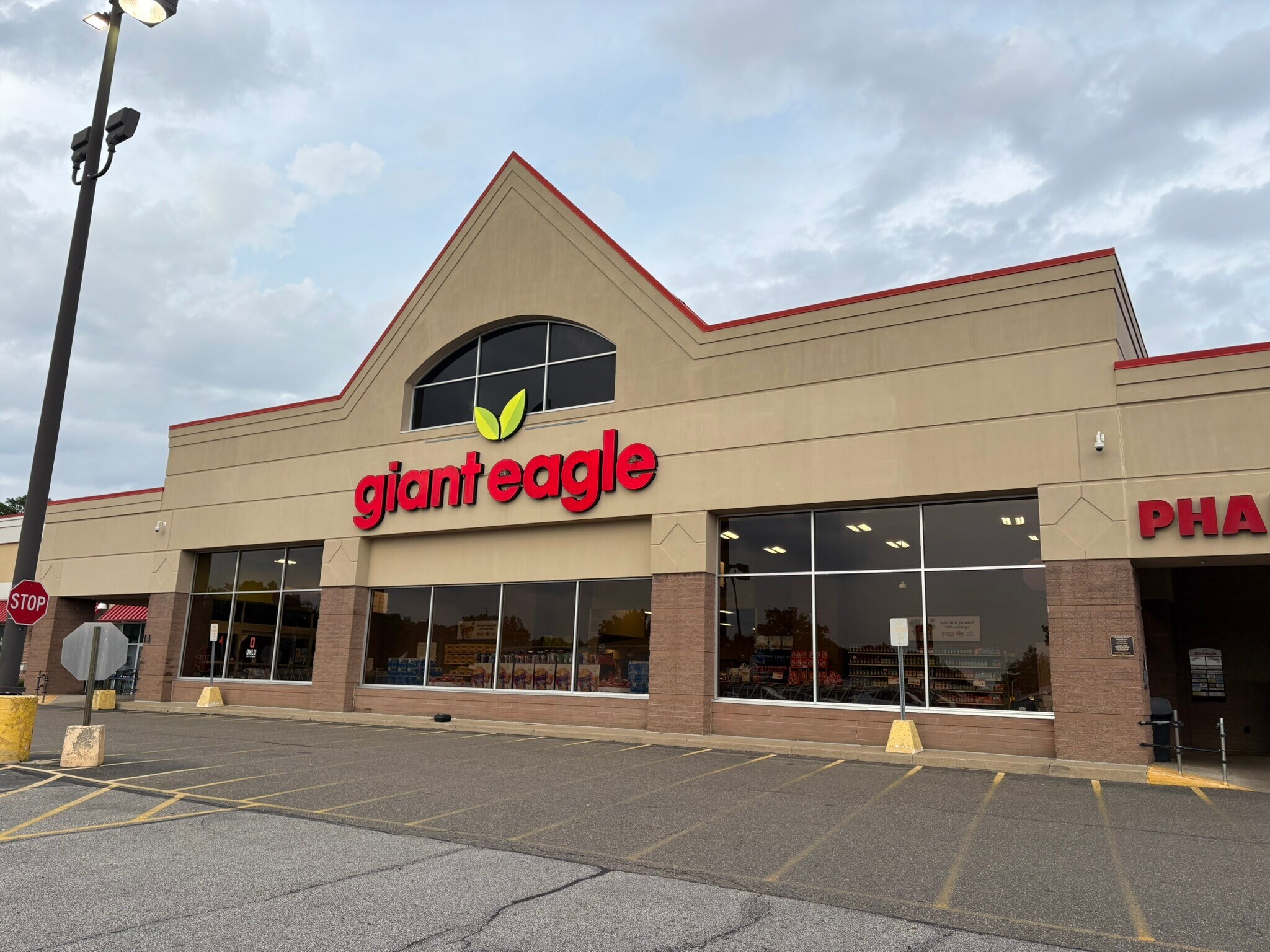11-45 5th St SE, Barberton, OH for Rent
