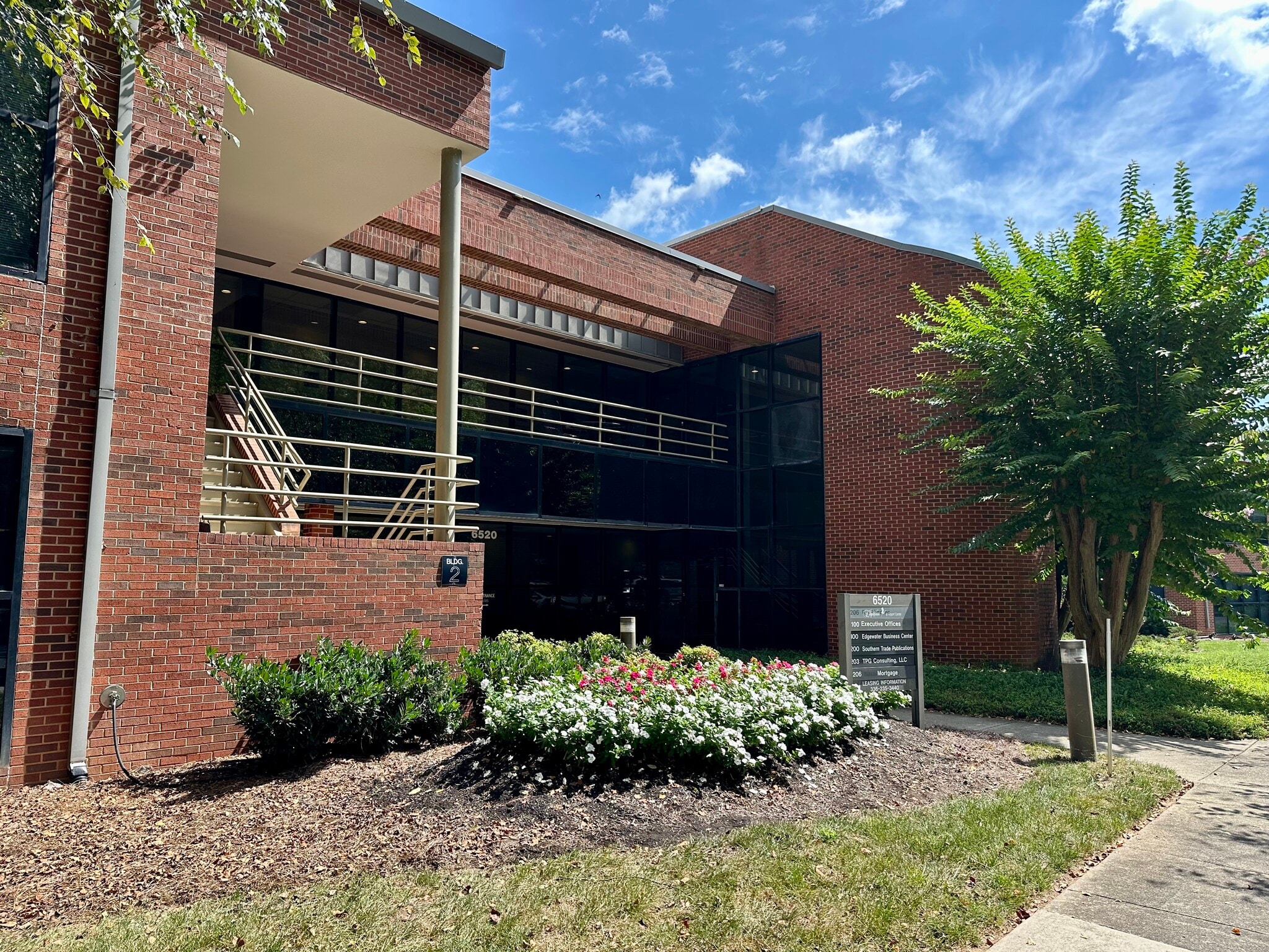 6520 Airport Center Dr, Greensboro, NC for Rent