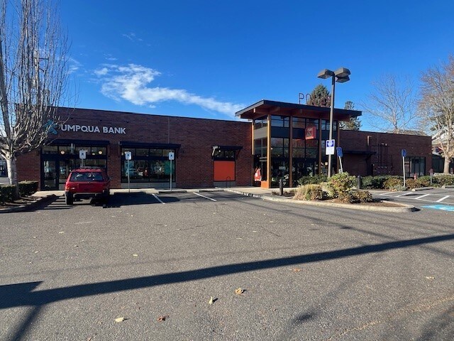 3557 SE Hawthorne Blvd, Portland, OR for Rent