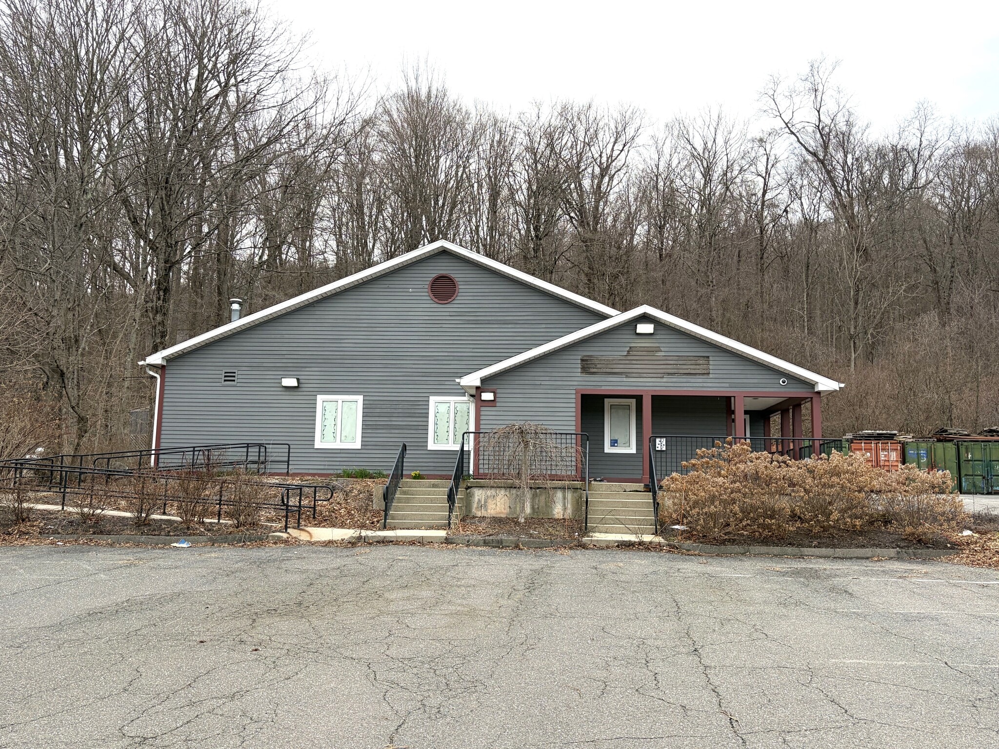 562 Rubber Ave, Naugatuck, CT for Rent