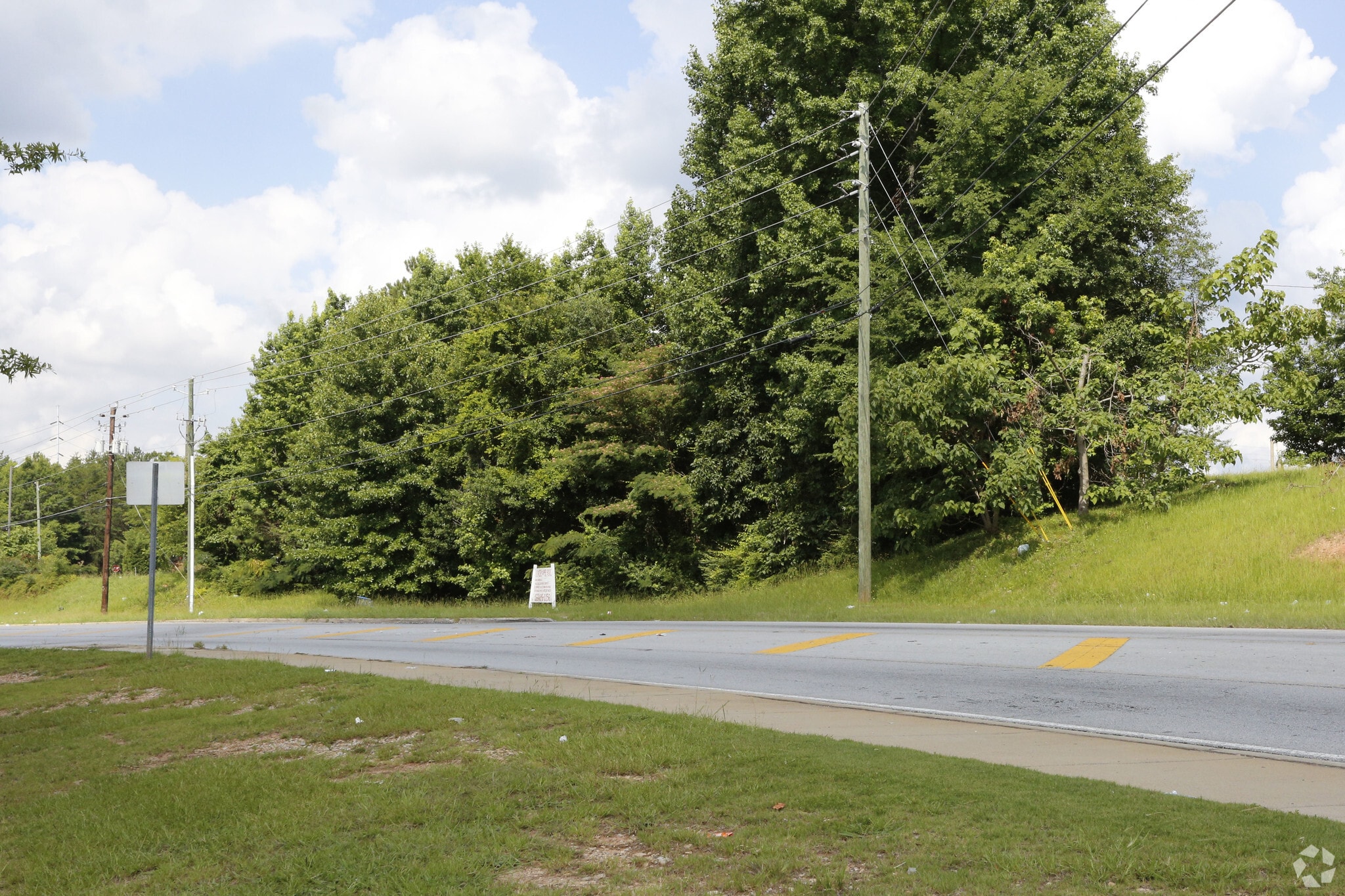 5410 Fairington Rd, Lithonia, GA for Sale