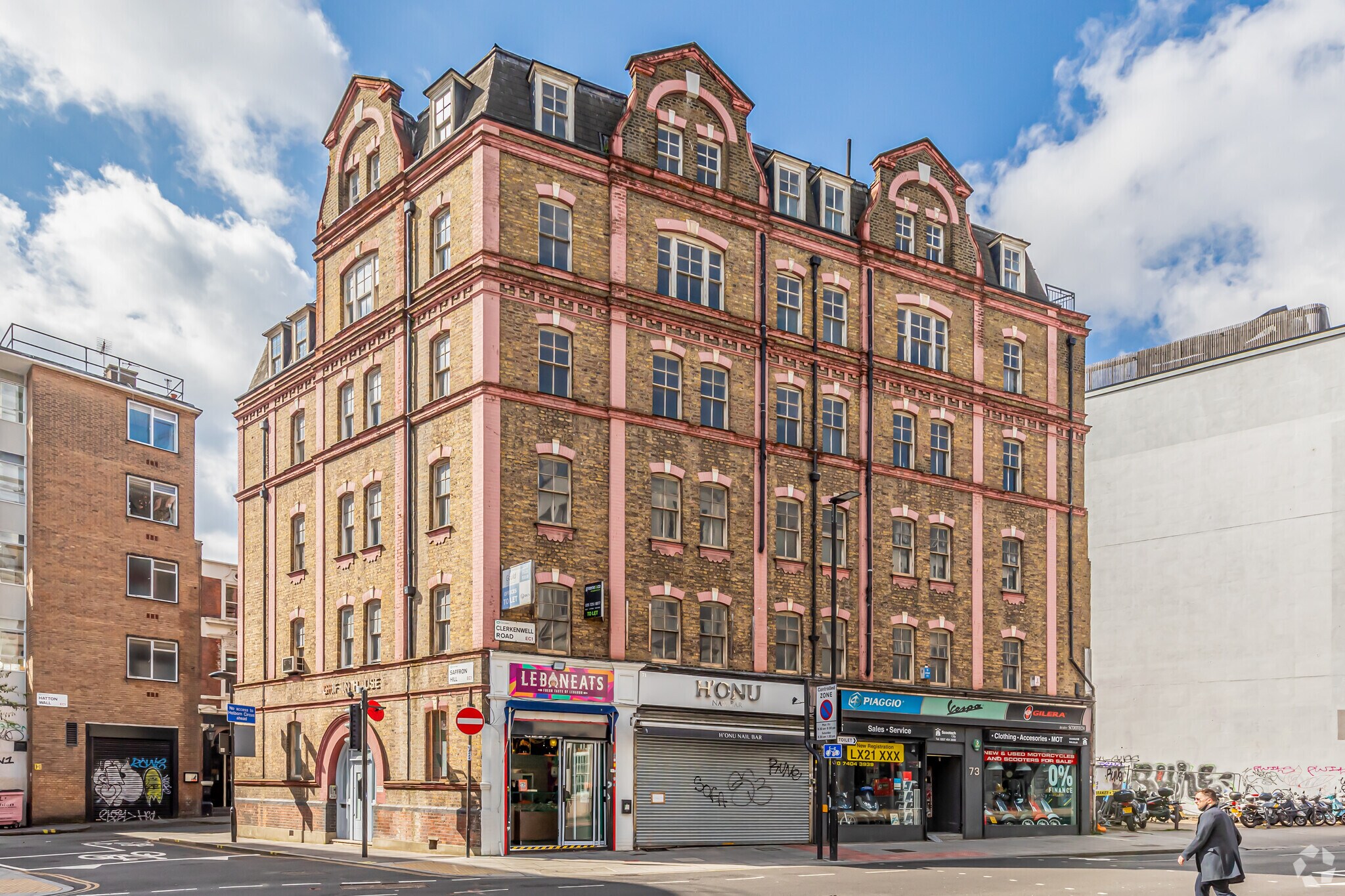 79 Saffron, London, LND for Rent