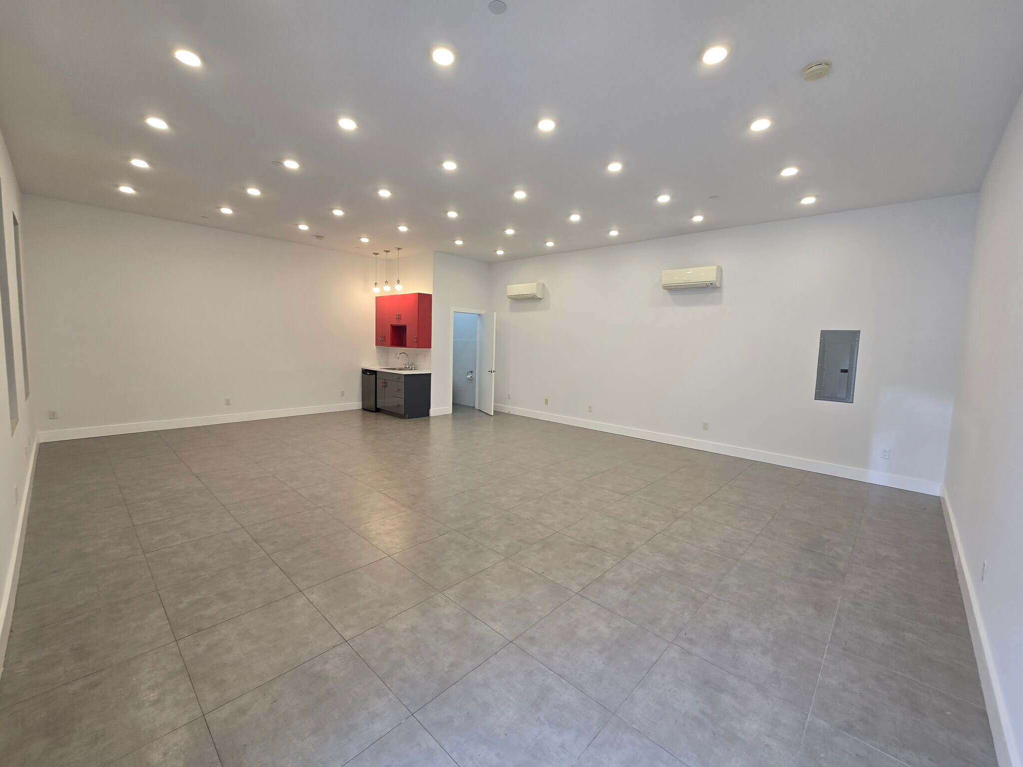 65 9th St, Brooklyn, NY for Rent