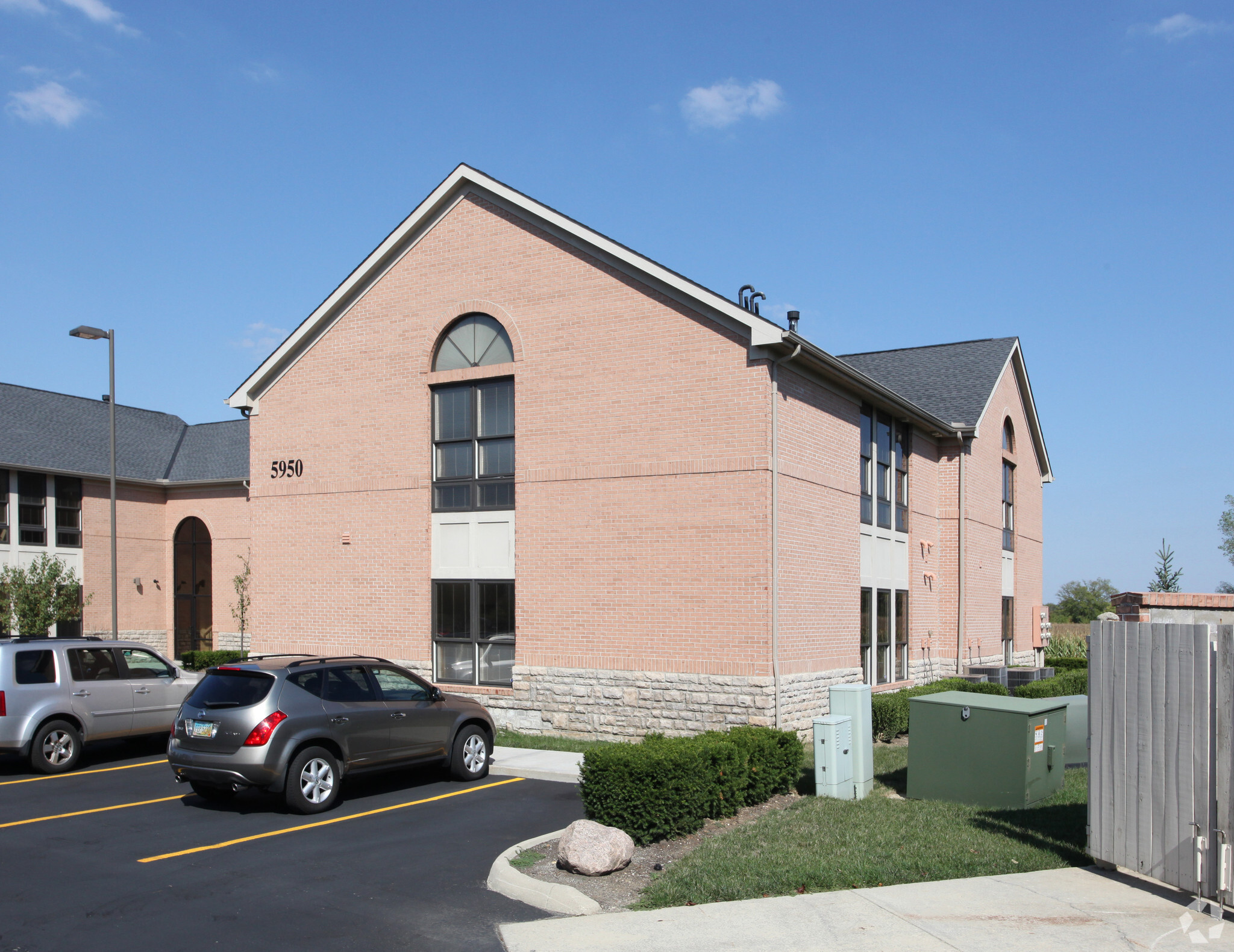 5950 Venture Dr, Dublin, OH for Rent