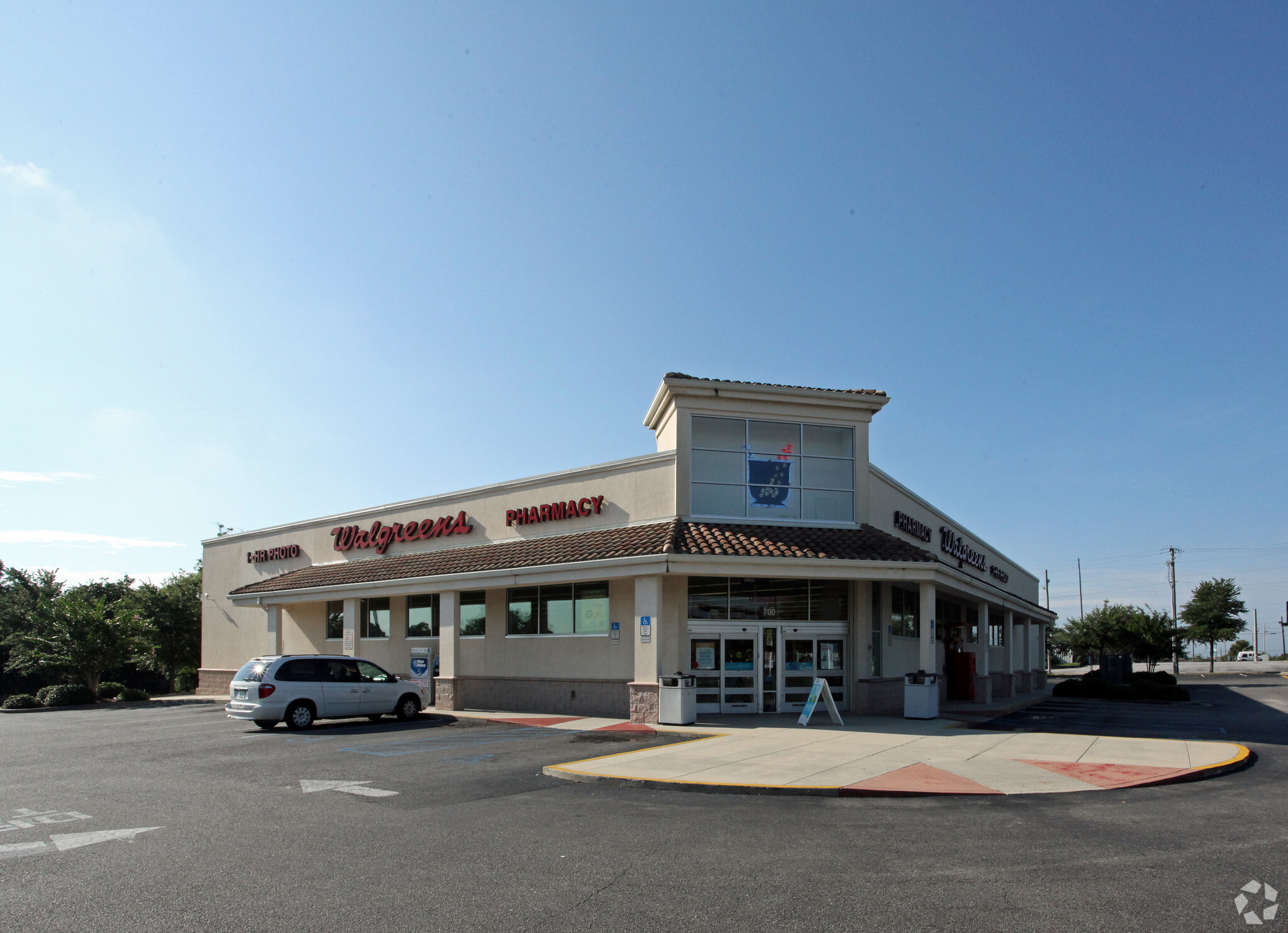 700 N Pace Blvd, Pensacola, FL for Sale