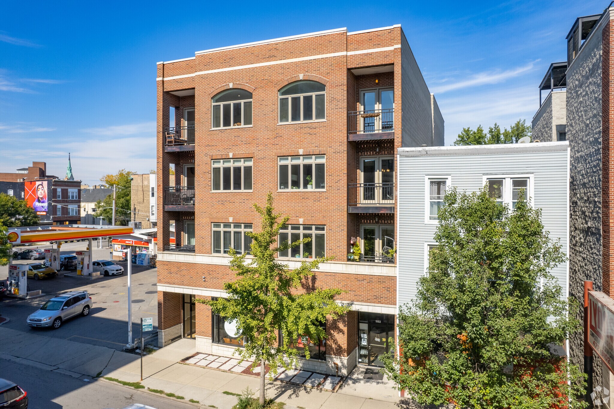 1152-1154 W Diversey Pky, Chicago, IL for Sale