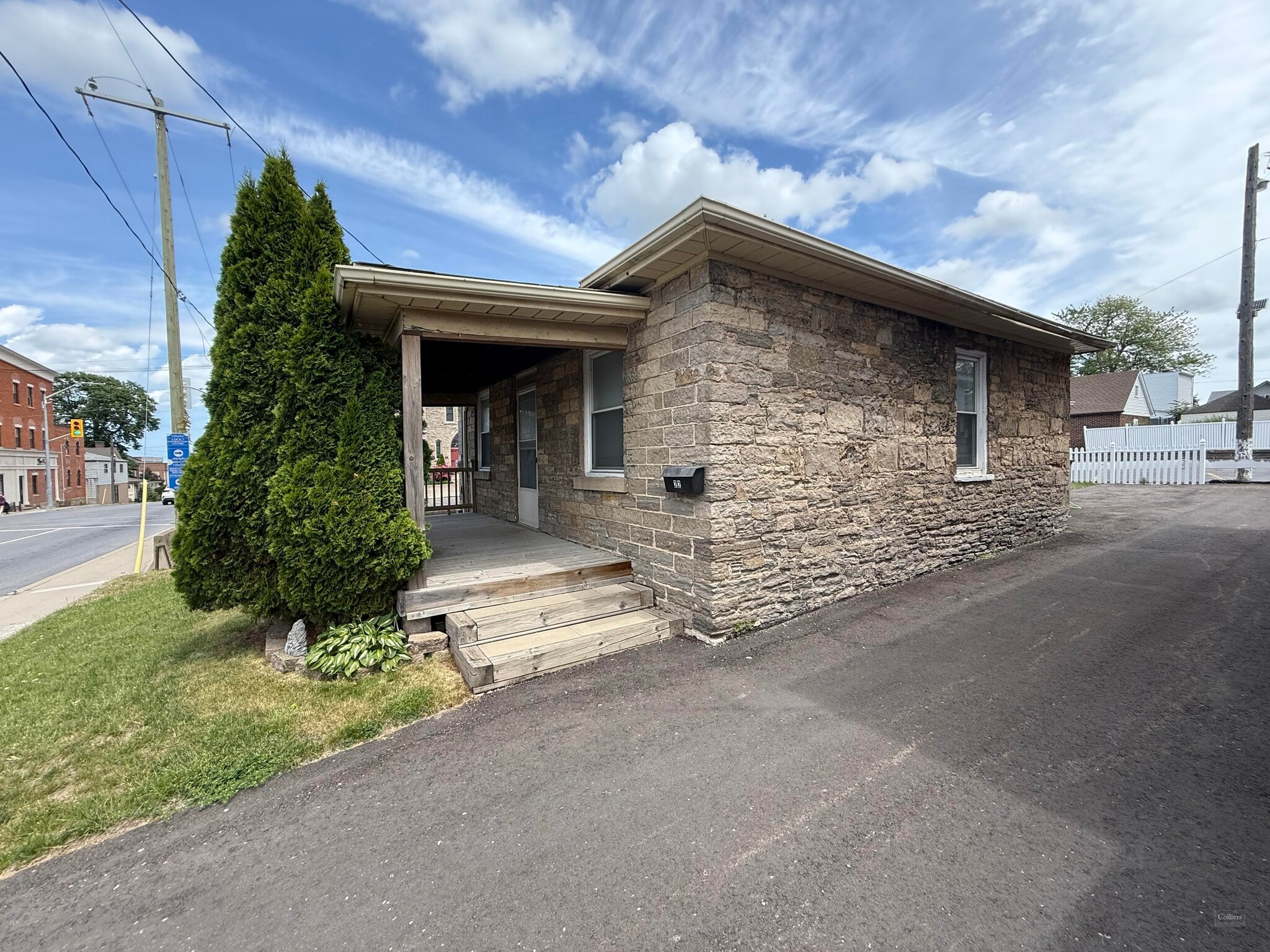26 Ormond St S, Thorold, ON for Sale