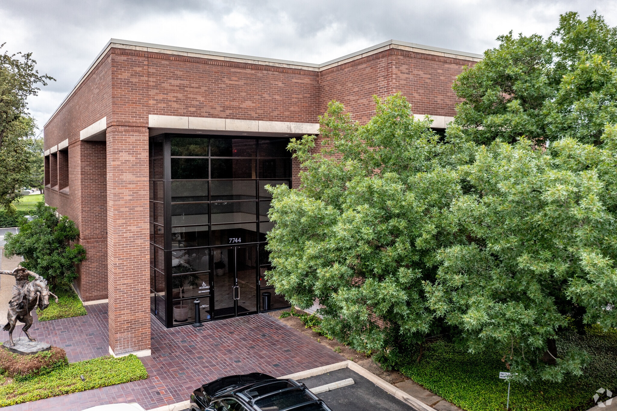 7744 Broadway St, San Antonio, TX for Sale