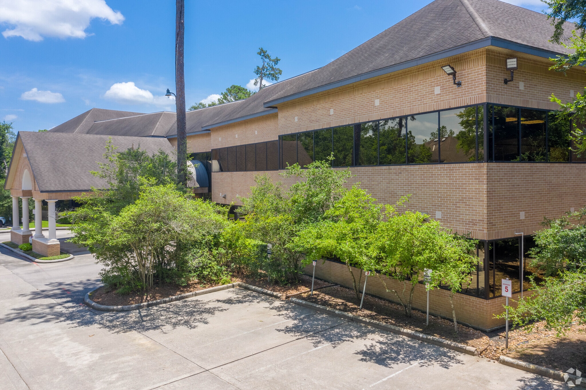 4840 W Panther Creek Dr, The Woodlands, TX for Rent