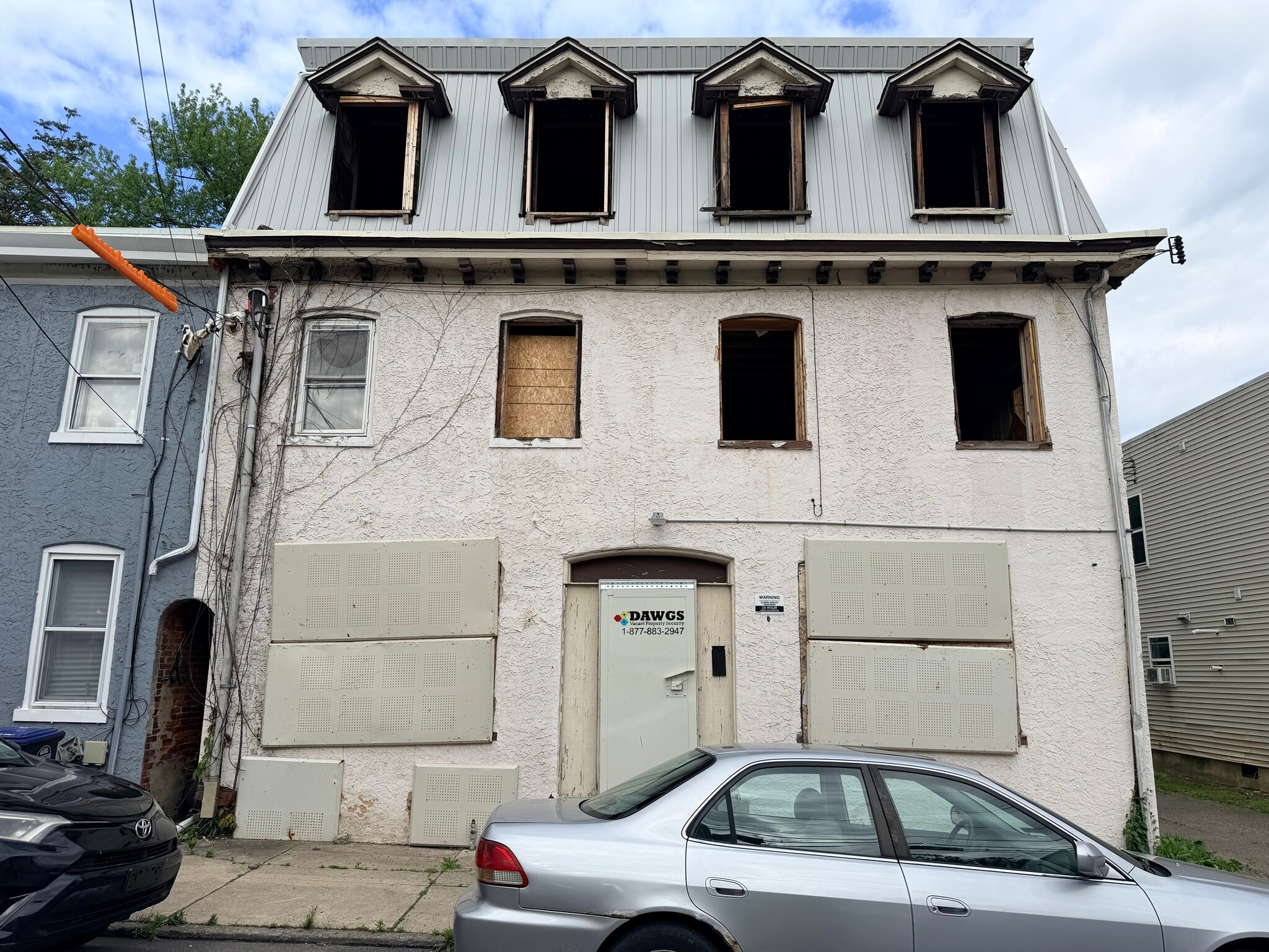 1115 Upland St, Chester, PA for Sale