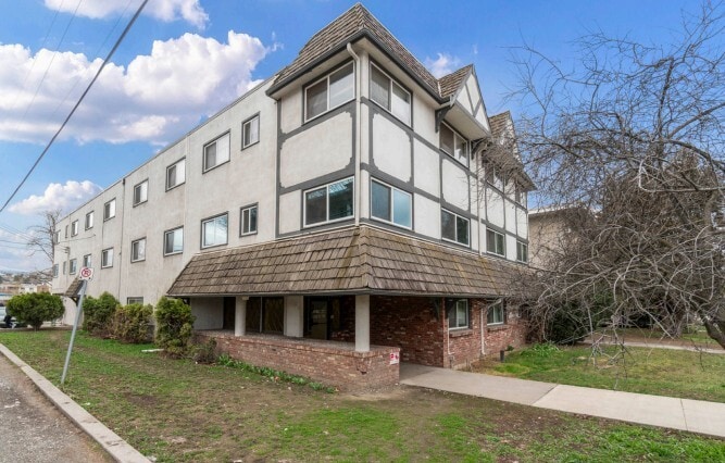 3604 30 Av, Vernon, BC for Sale