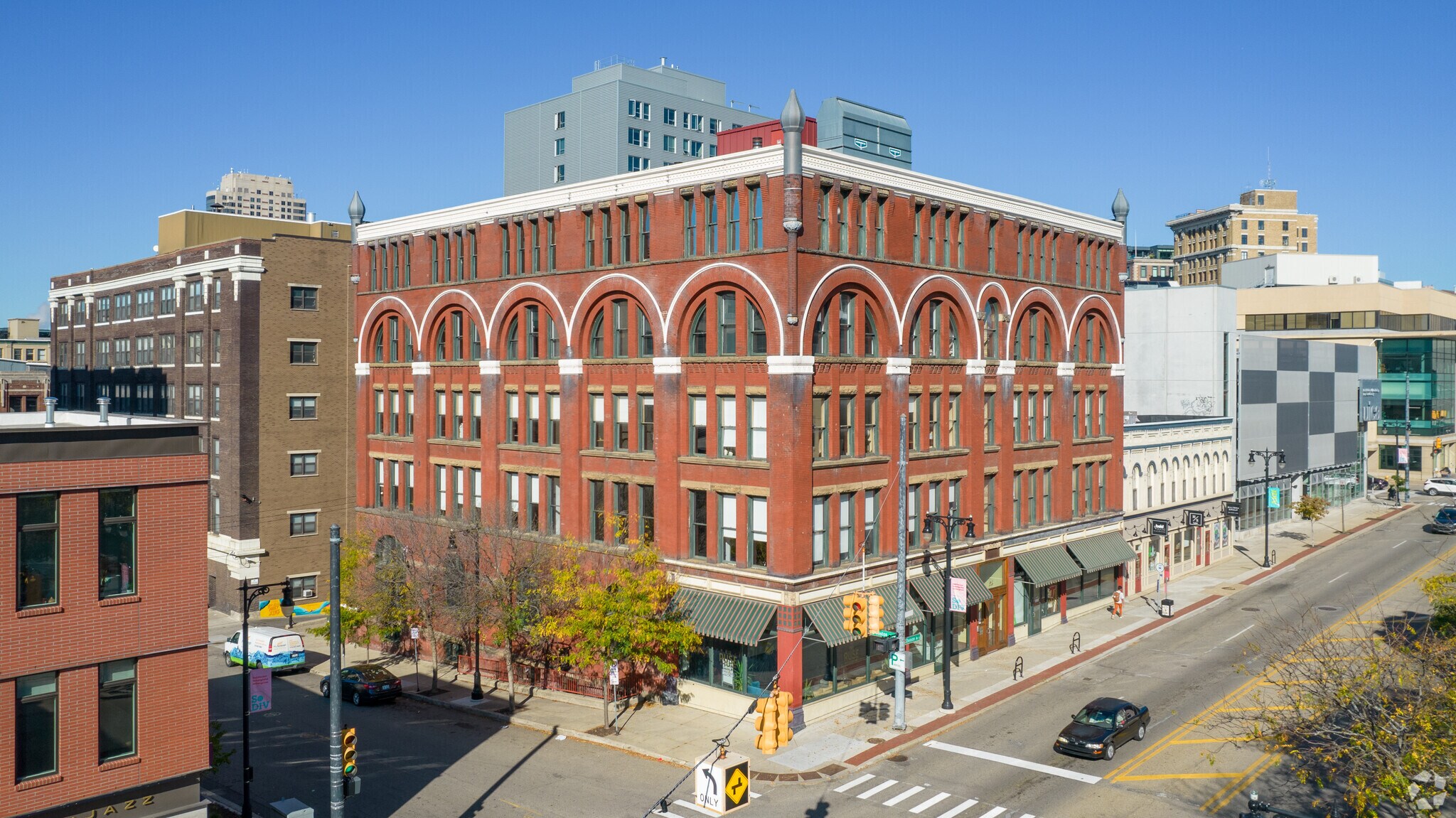 25 S Division Ave, Grand Rapids, MI for Sale