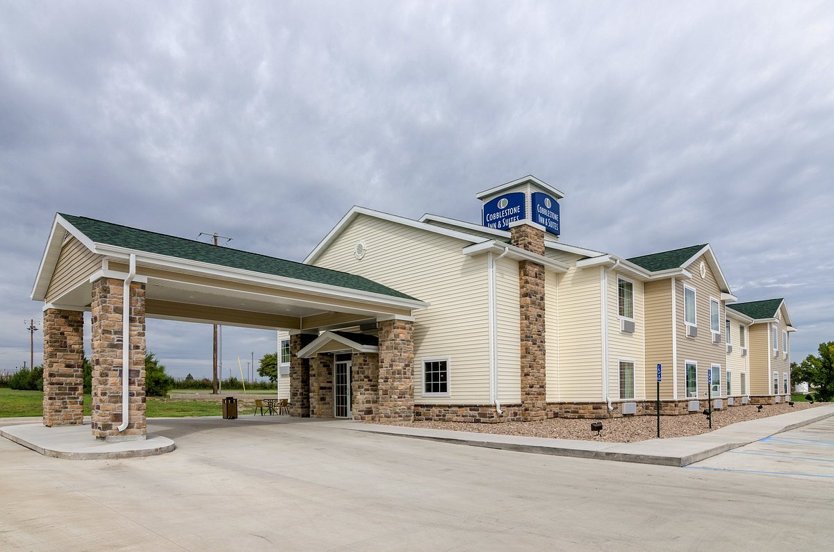 41502 Harvest Dr, Cambridge, NE for Sale