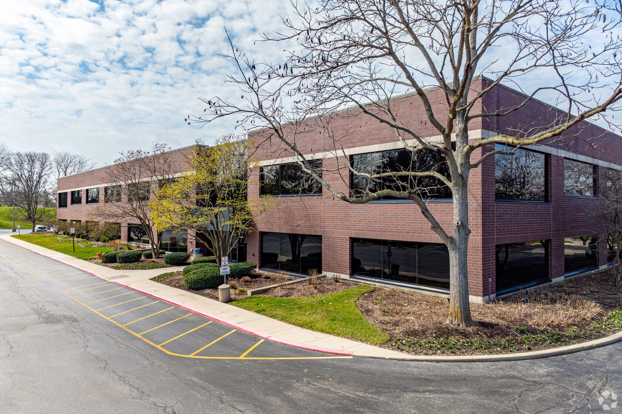 1700 Park St, Naperville, IL for Rent