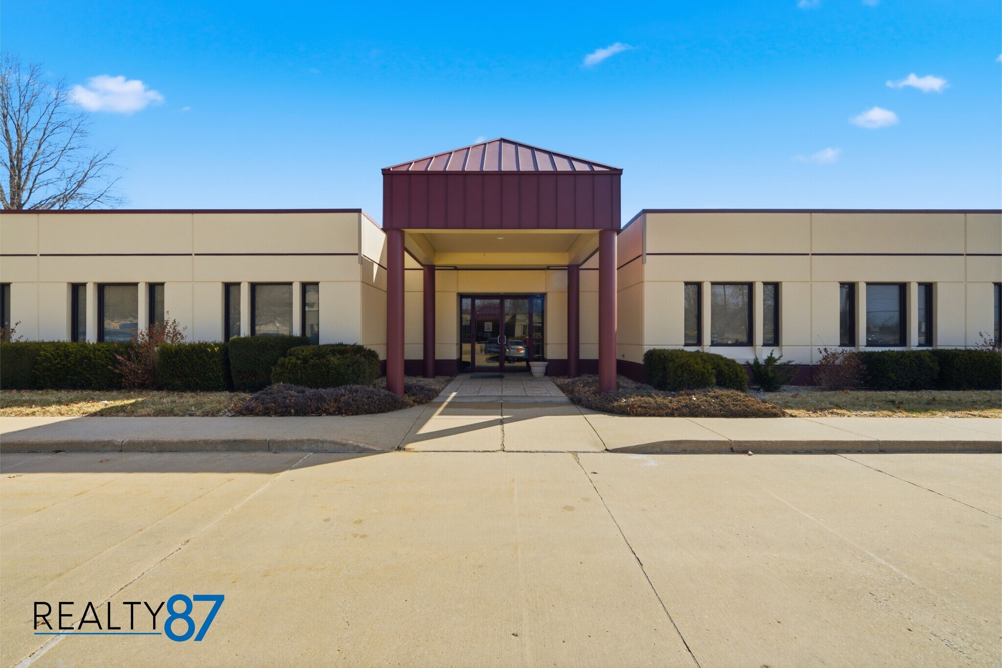 3100 E Ave NW, Cedar Rapids, IA for Rent