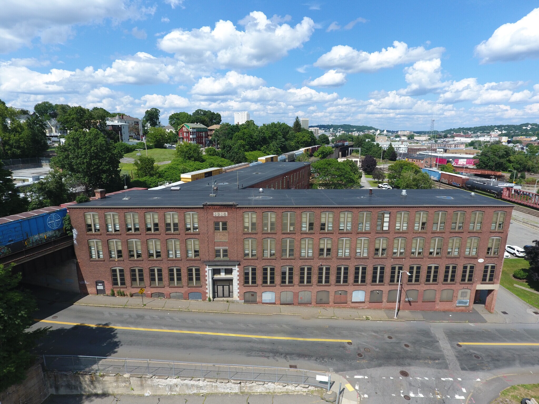 75 Hammond St, Worcester, MA for Rent