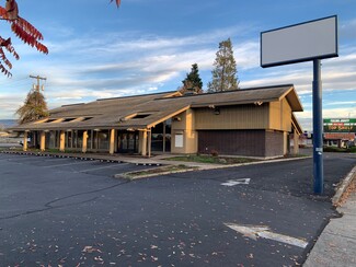 Medford, OR Storefront Retail/Office - 827 S Central Ave