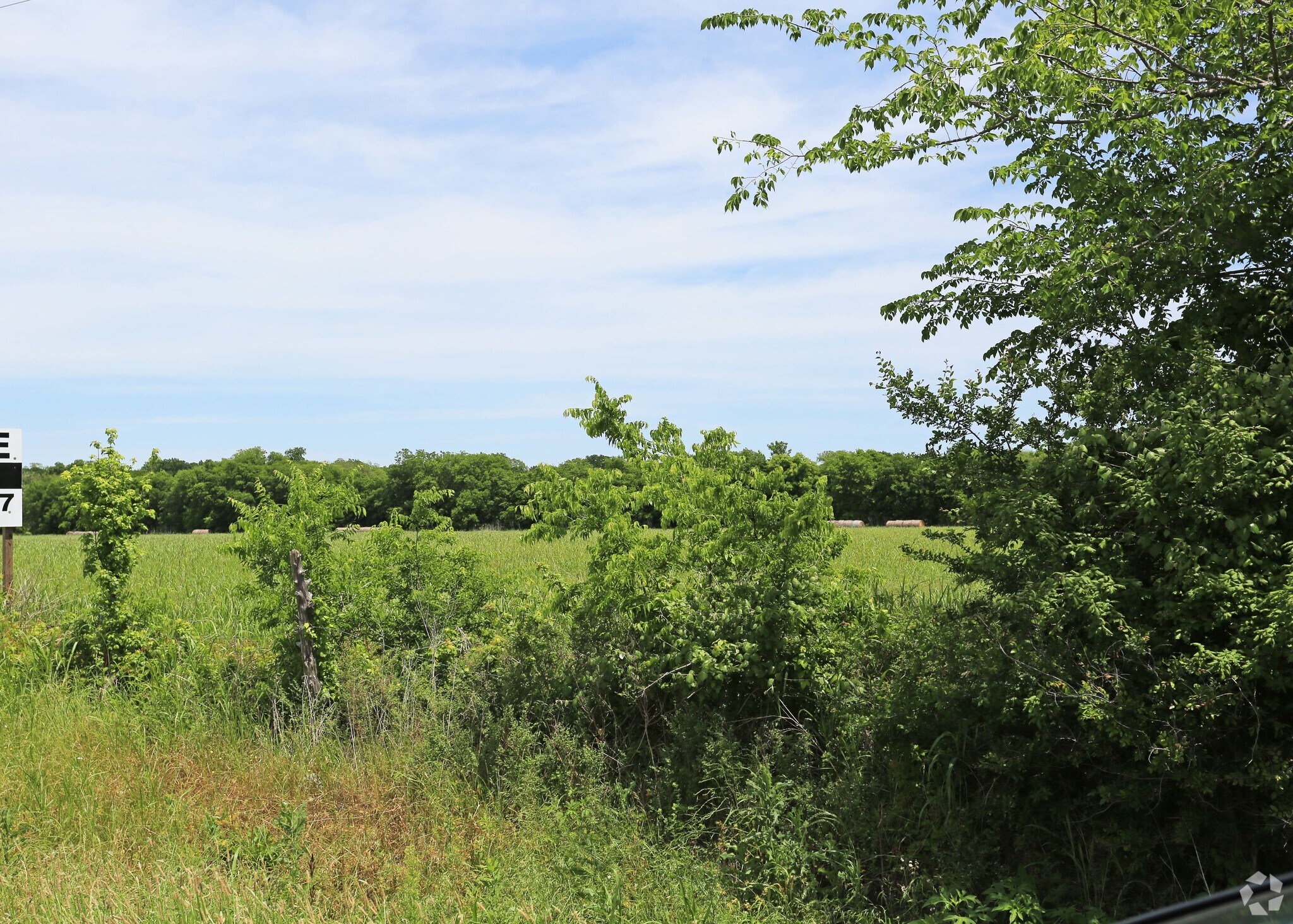 E I 35, Red Oak, TX for Rent