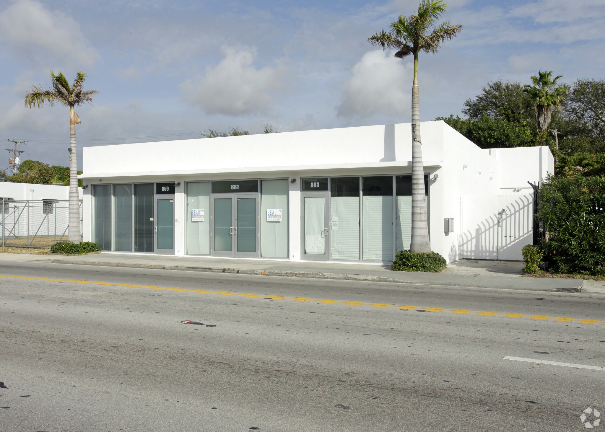 859-863 NE 79th St, Miami, FL for Rent