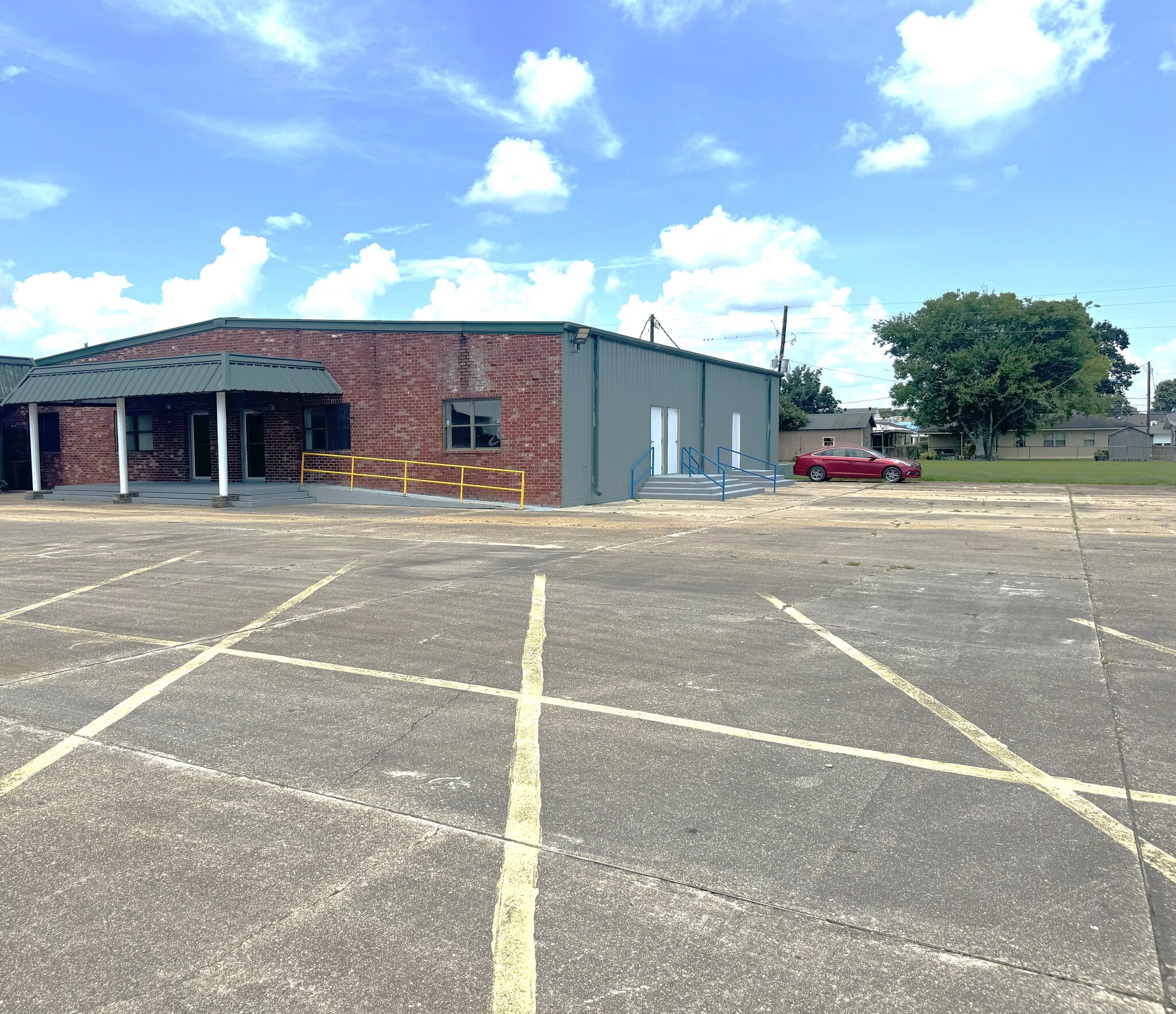 187 Monarch Dr, Houma, LA for Rent