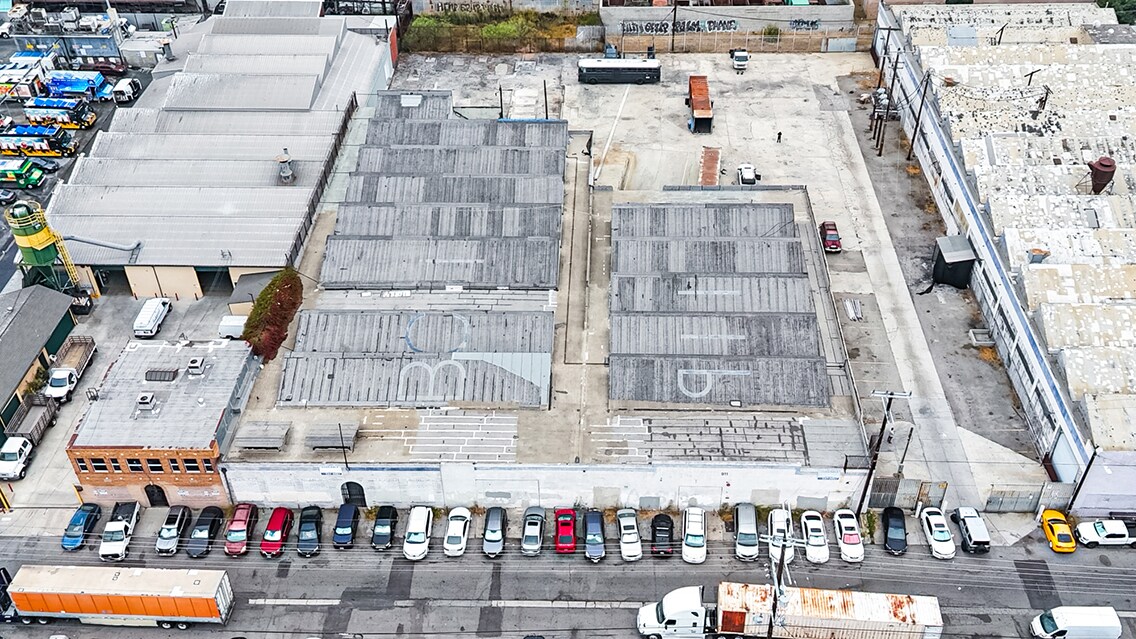 911-931 E 59th St, Los Angeles, CA for Rent