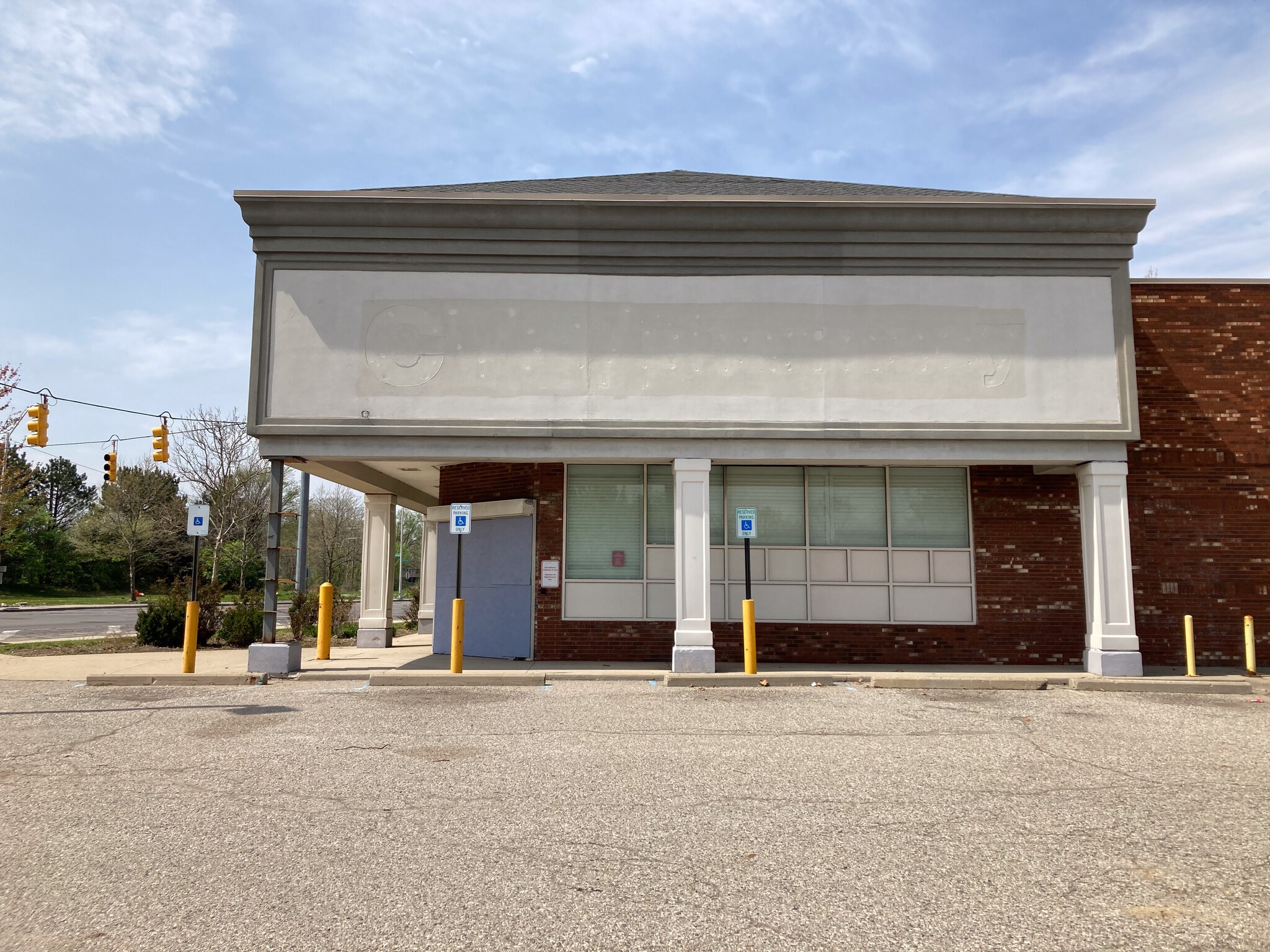 12907 E Jefferson Ave, Detroit, MI for Sale