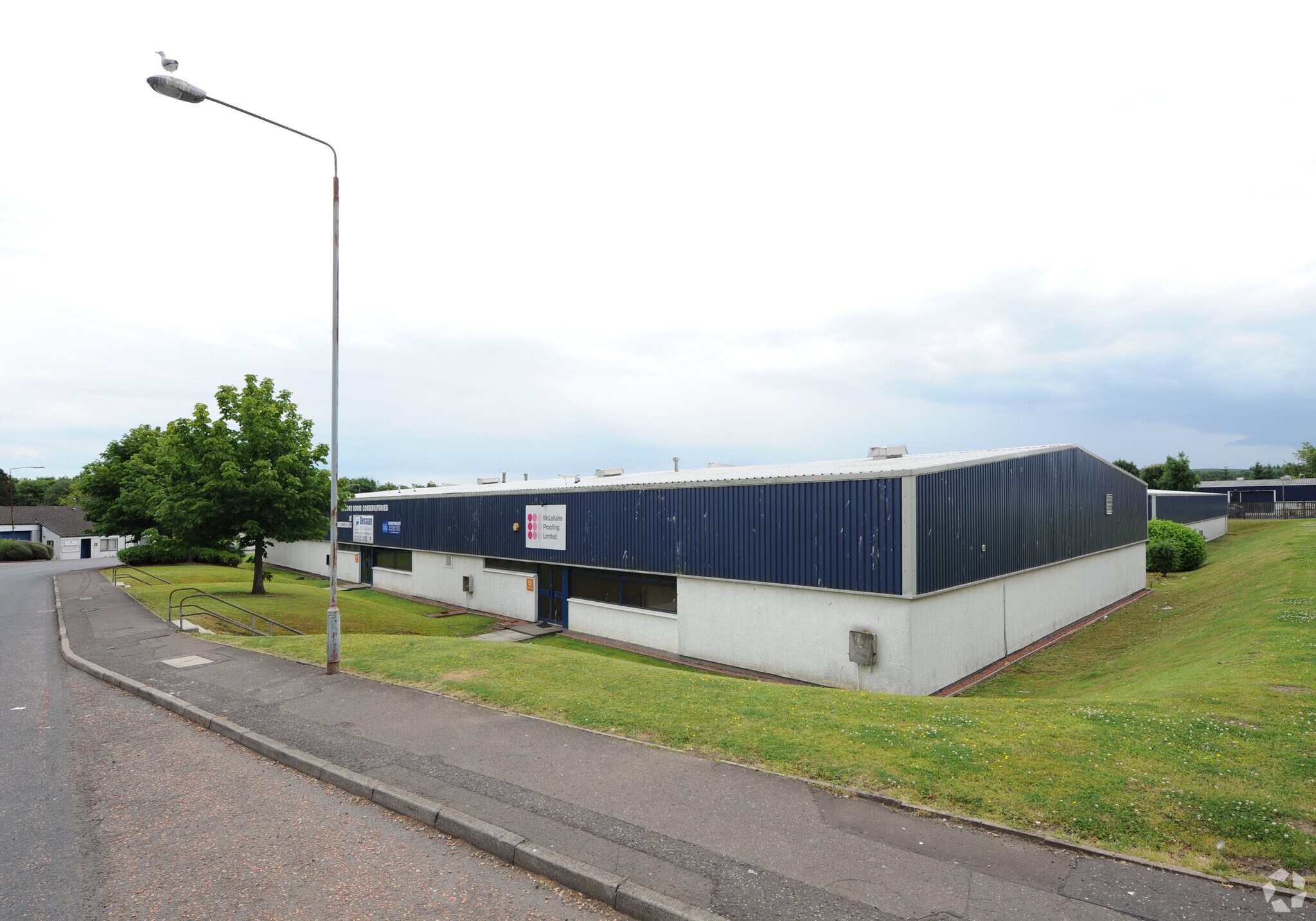 9 Tollpark Rd, Cumbernauld, NLK for Rent