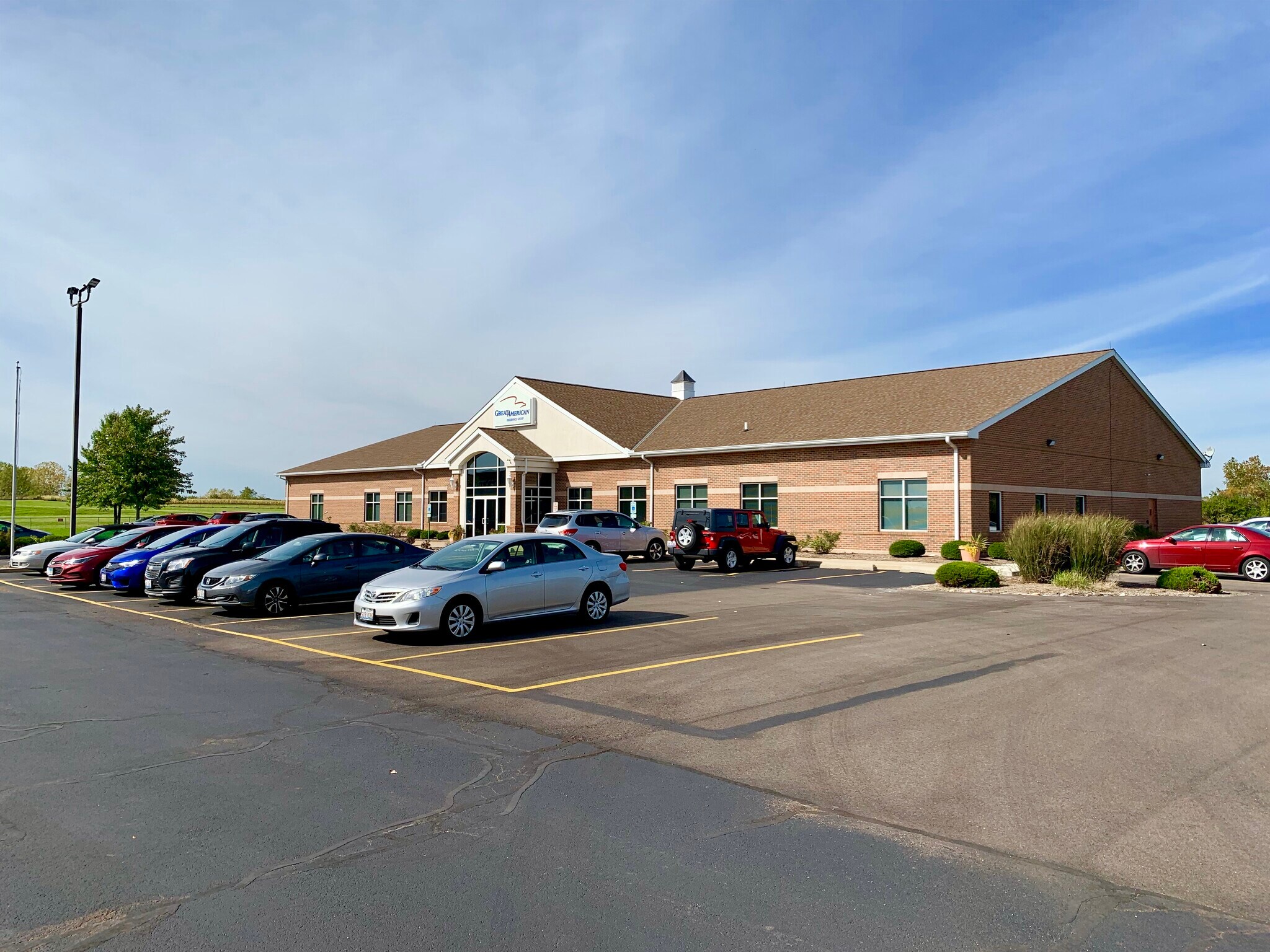 1315 W Commerce Dr, Peoria, IL for Sale