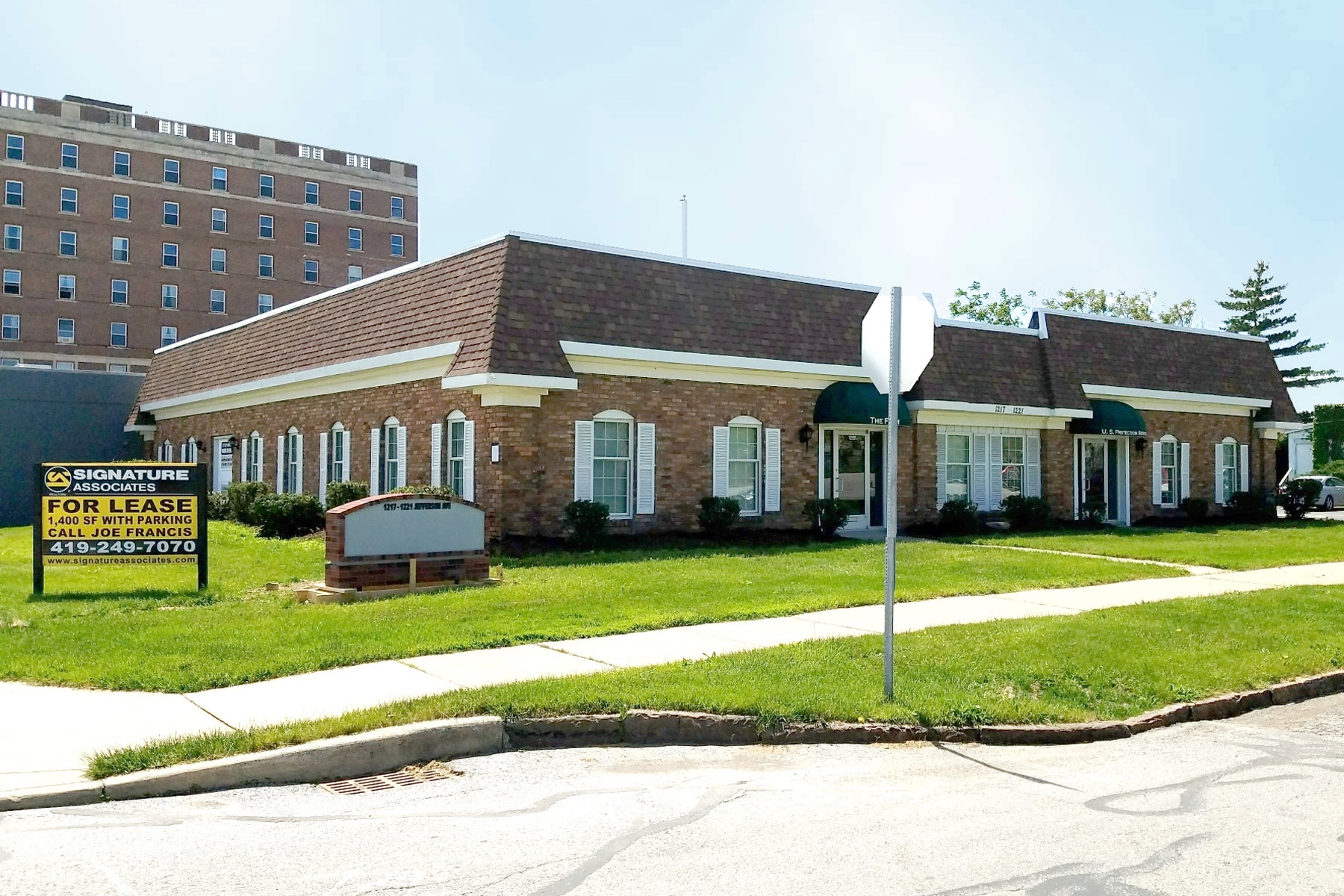 1217 Jefferson Ave, Toledo, OH for Rent