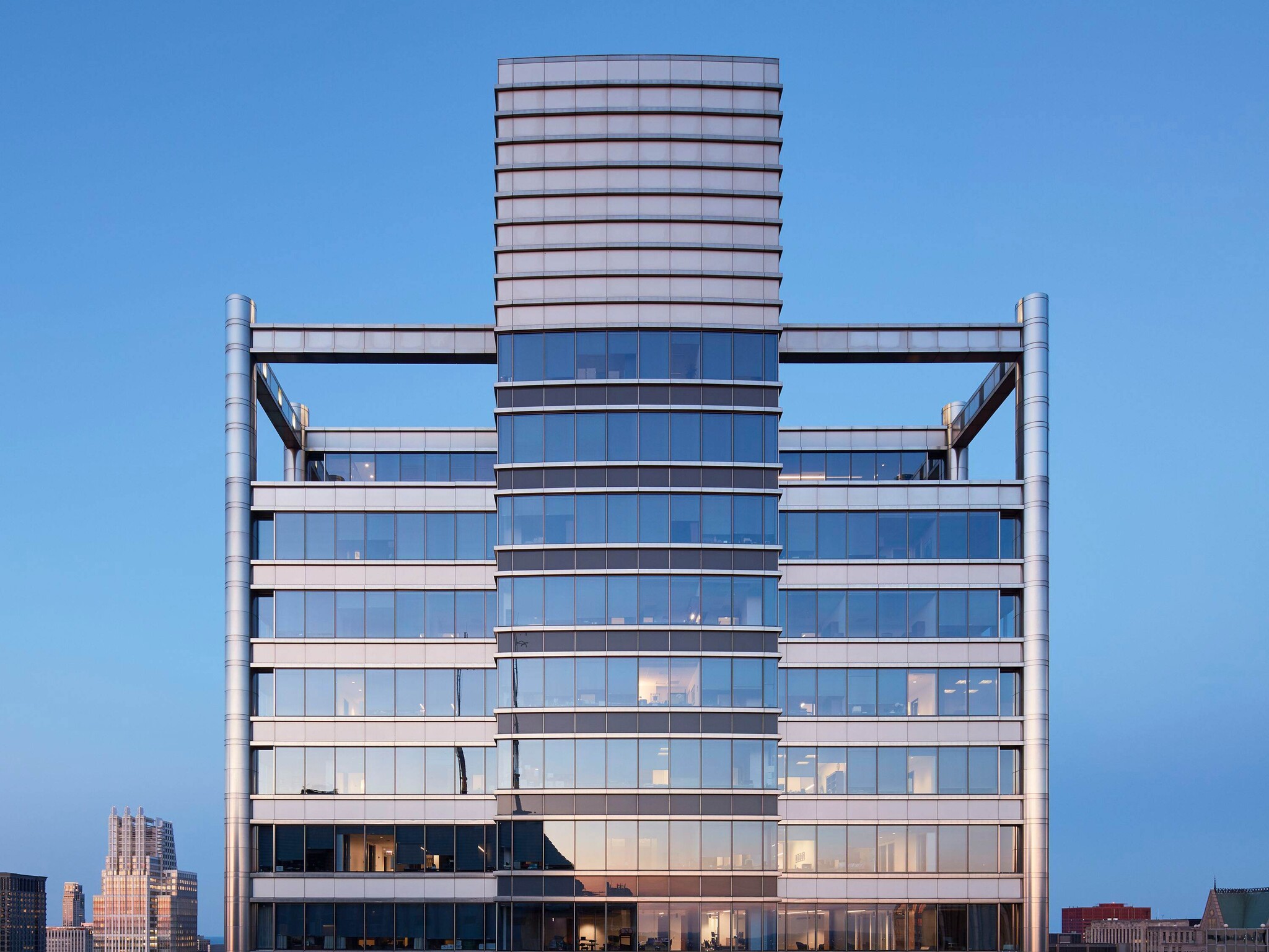1 N Wacker, Chicago, IL for Rent