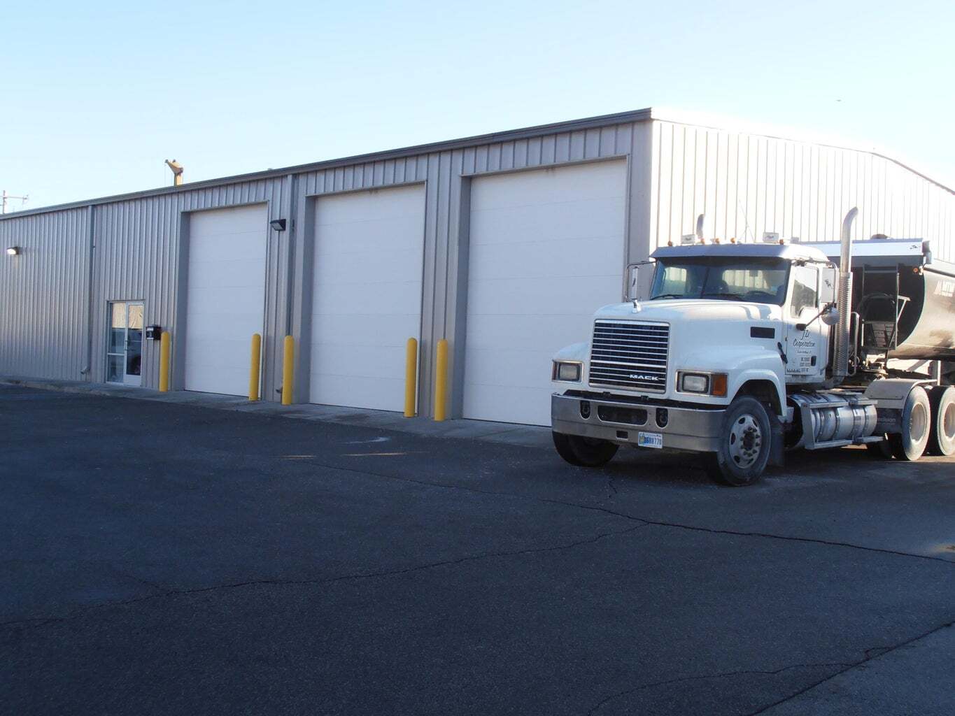 9930 Express Dr, Highland, IN for Rent
