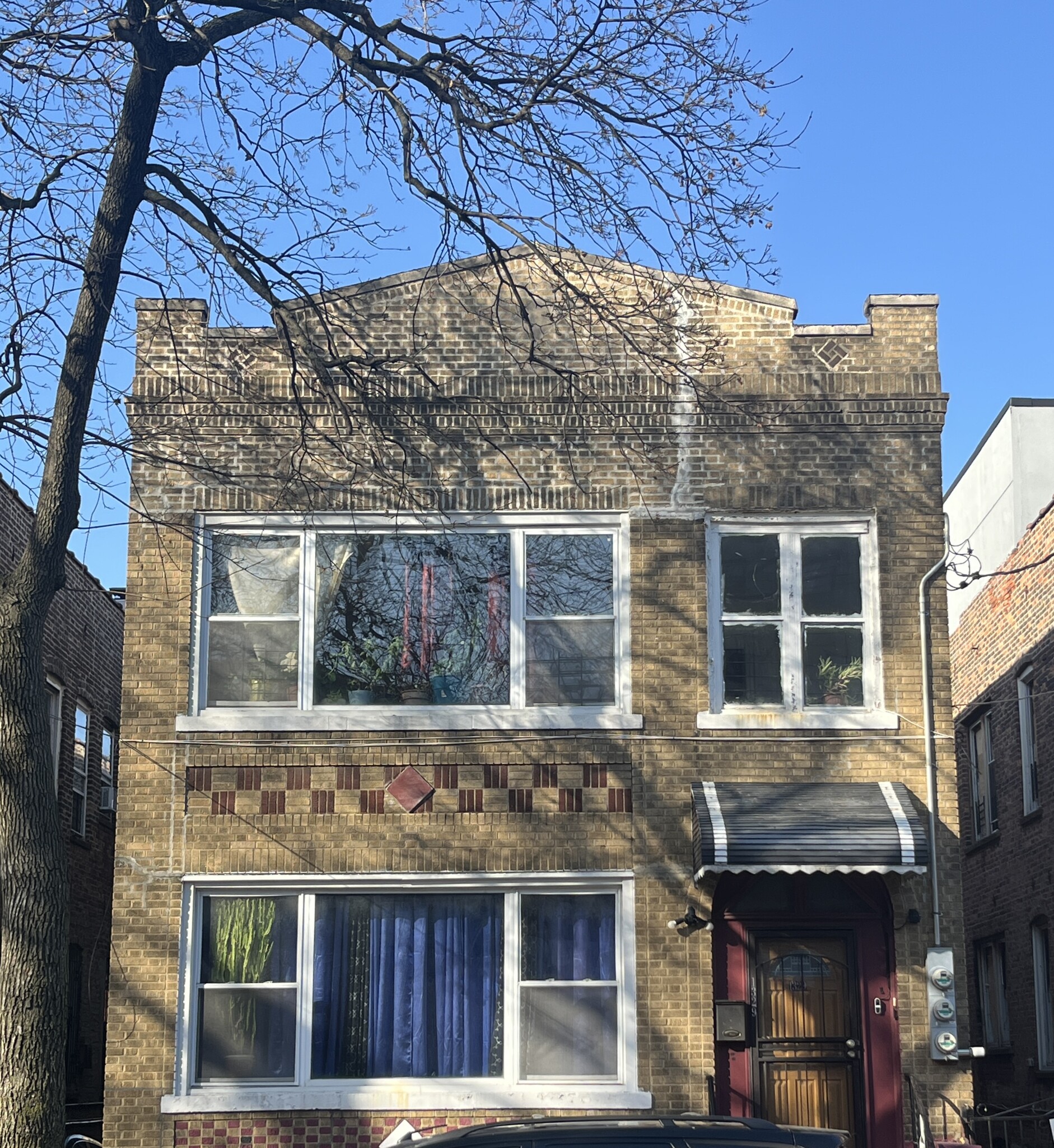 1329 Findlay Ave, Bronx, NY for Sale