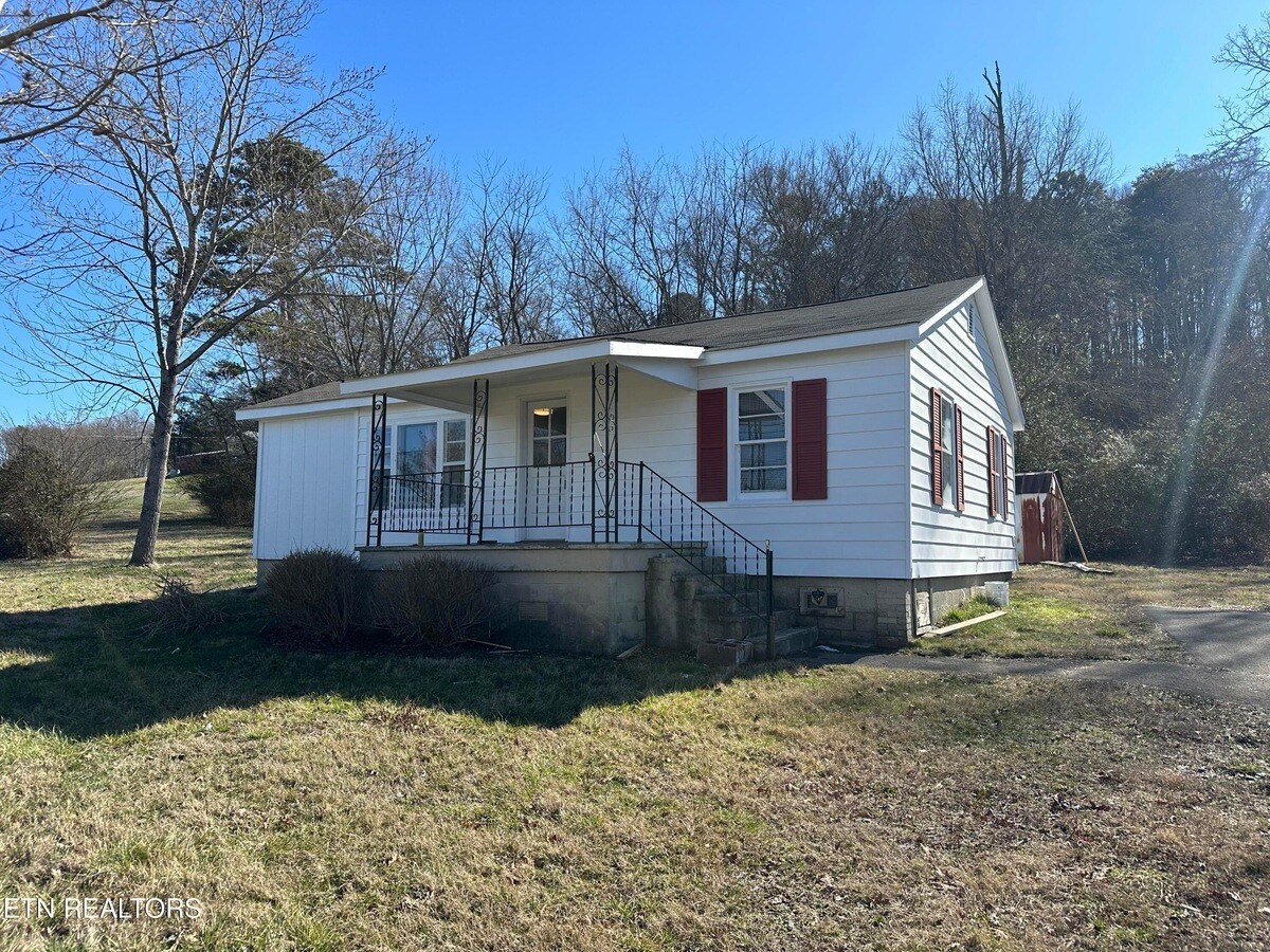 2535 Highway 411, Madisonville, TN for Sale