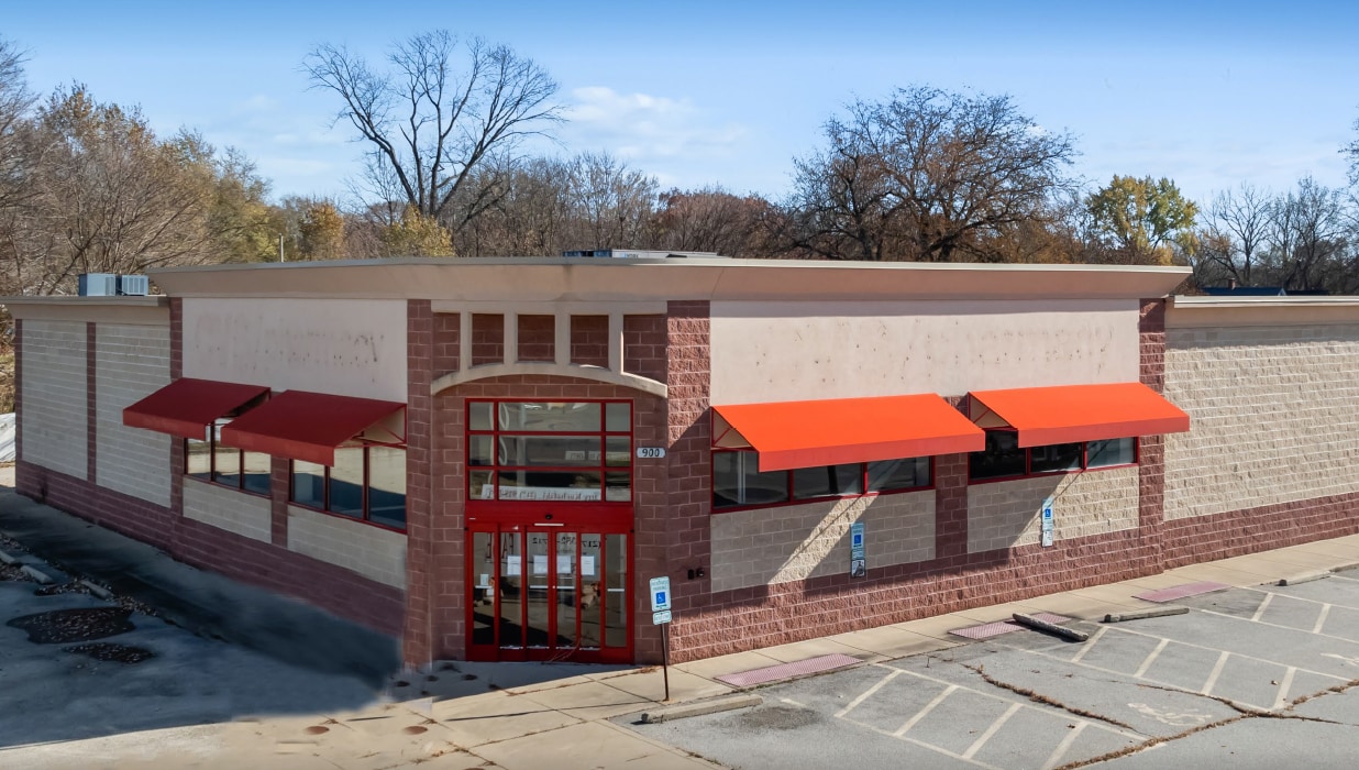 900 E Main St, Danville, IL for Sale