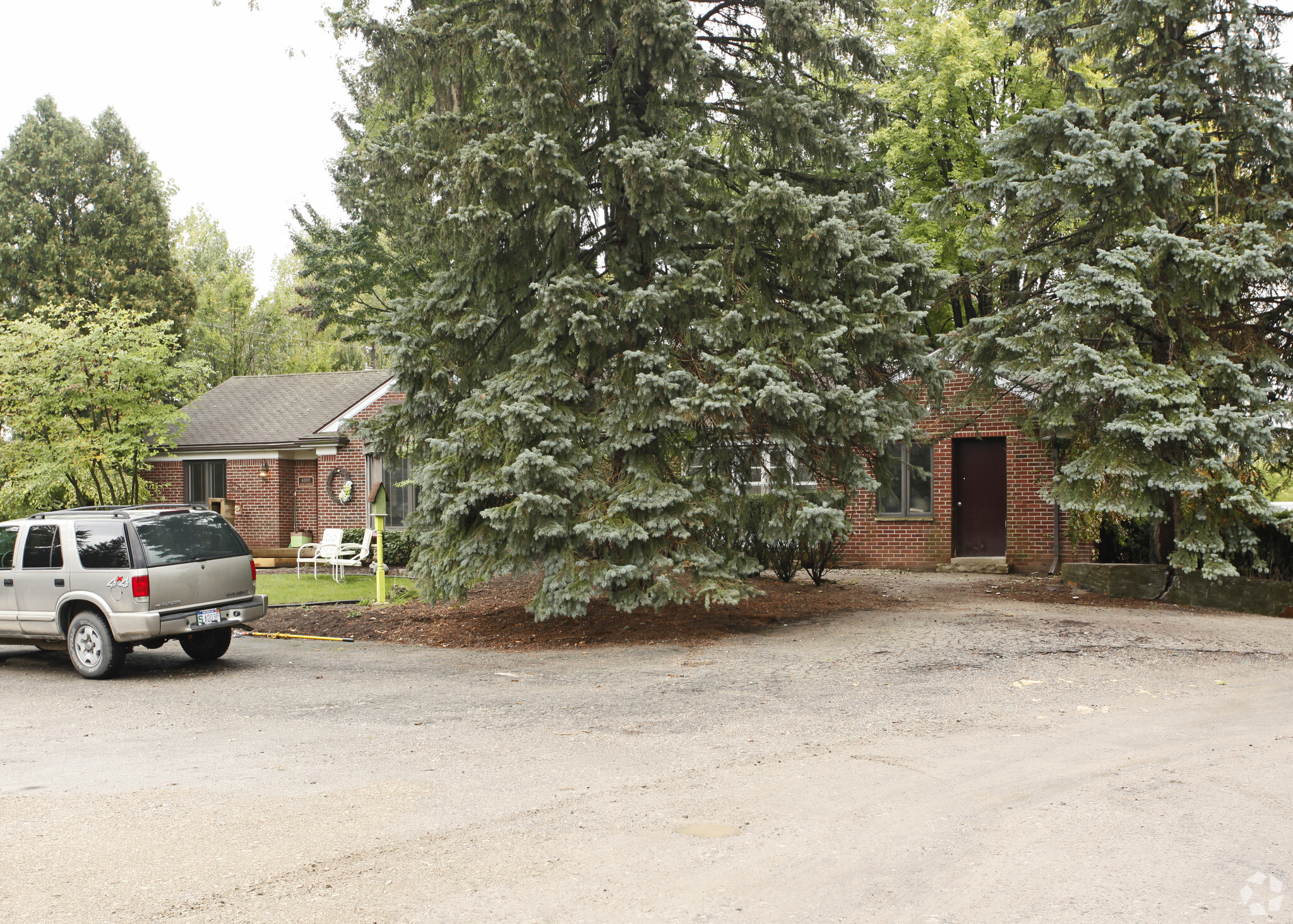 48197 West Rd, Wixom, MI for Sale