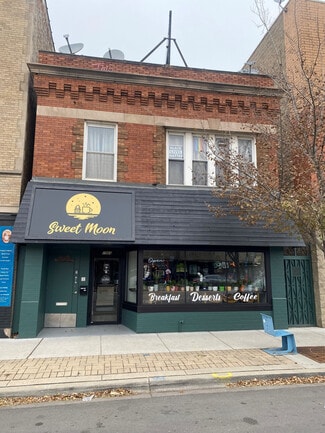 Chicago, IL Storefront Retail/Residential - 1964 W Lawrence Ave
