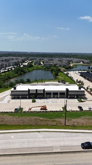 Aubrey, TX Retail - 26912 E University Dr
