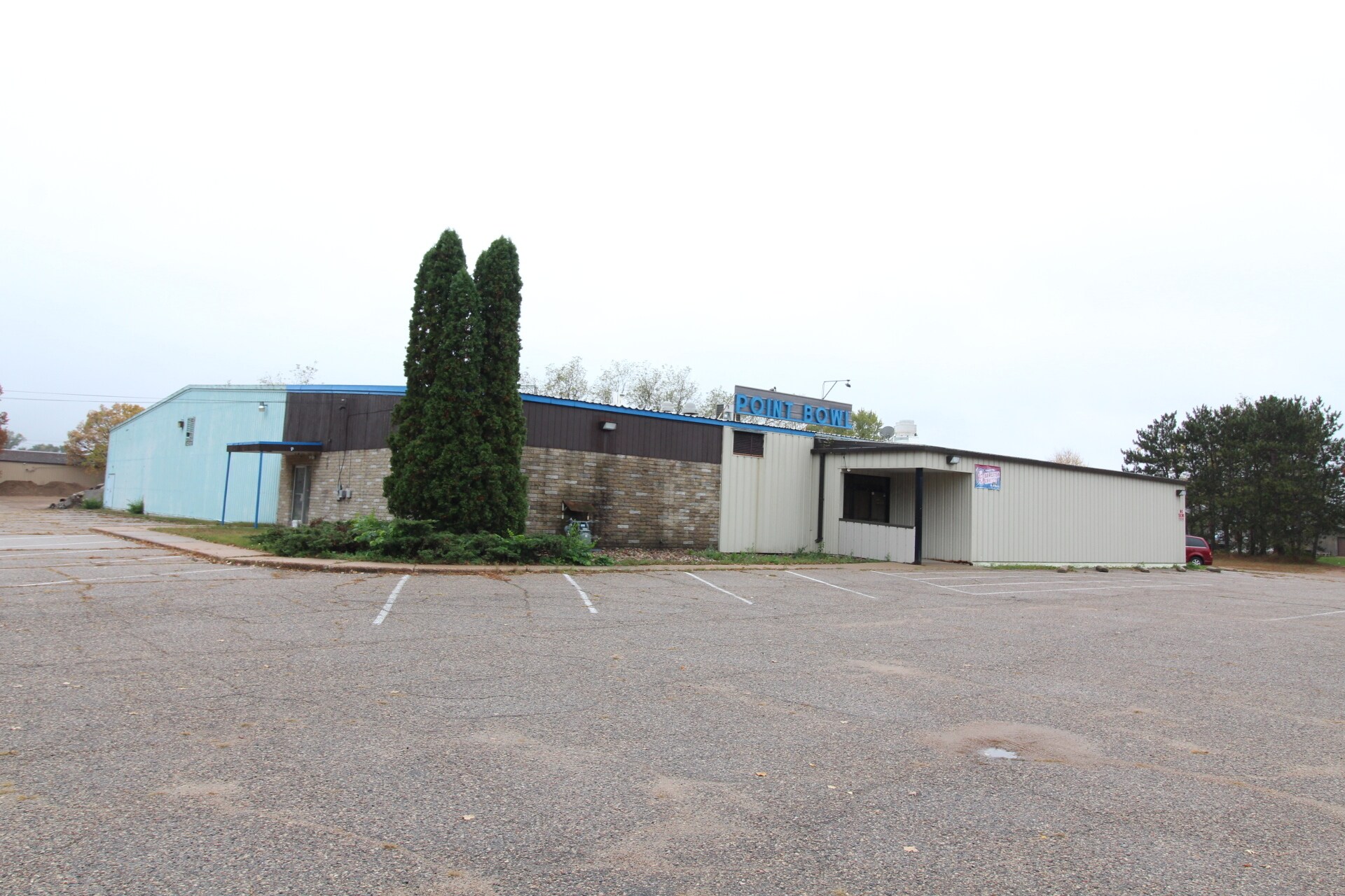 2525 Dixon St, Stevens Point, WI for Sale