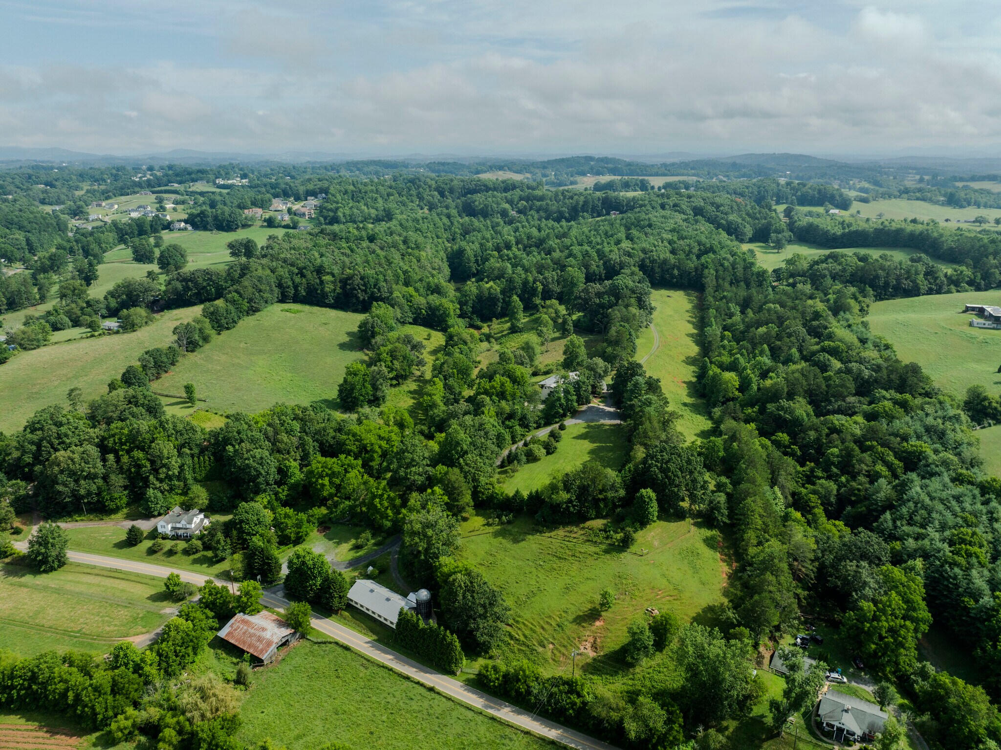 305 Sluder Branch Rd, Leicester, NC for Sale