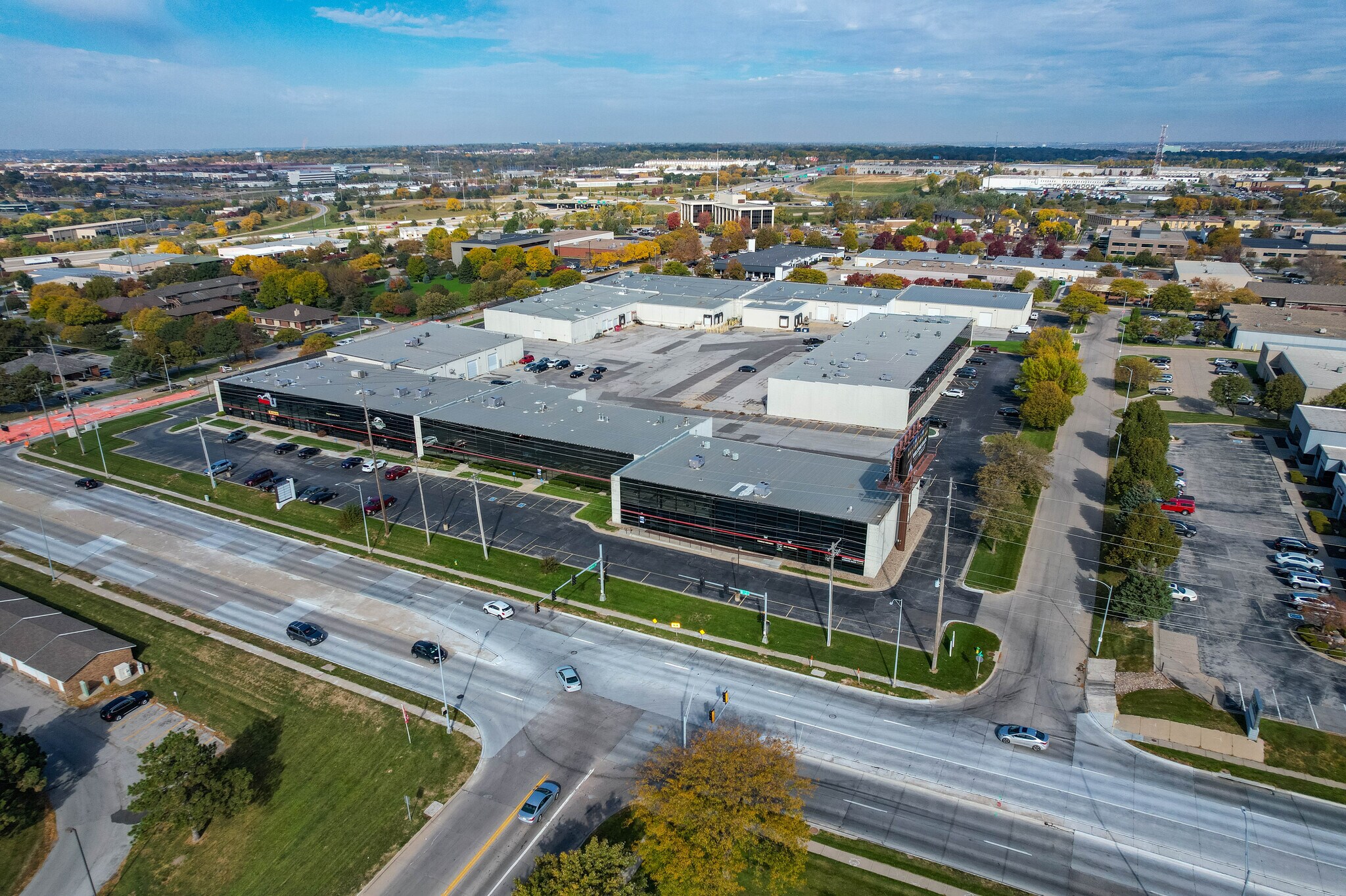 11105-11147 Mockingbird Dr, Omaha, NE for Rent