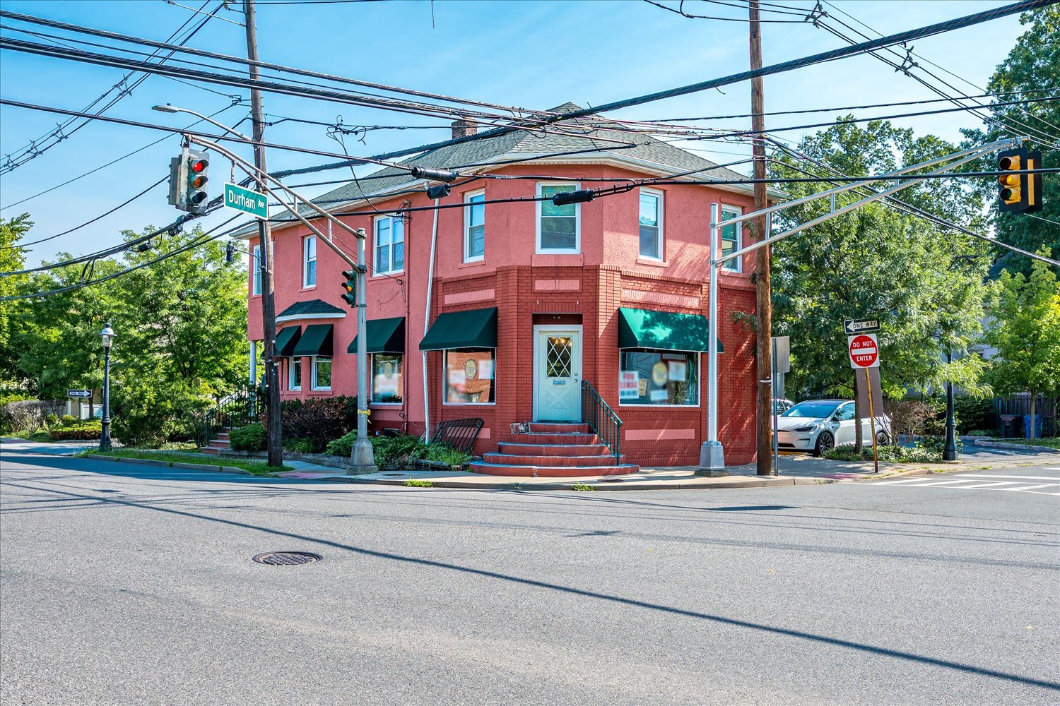 136-140 Durham Ave, Metuchen, NJ for Rent