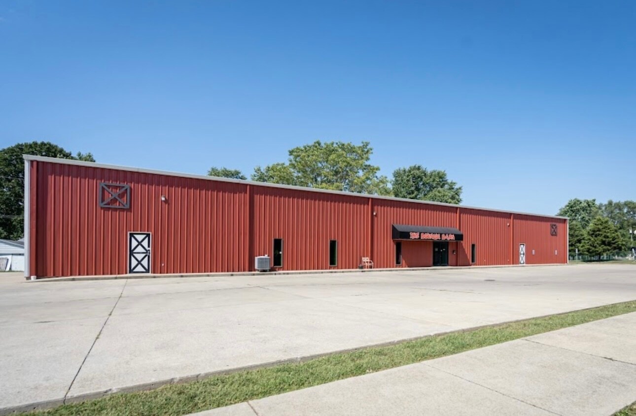 2509 S 1st St, Terre Haute, IN for Sale