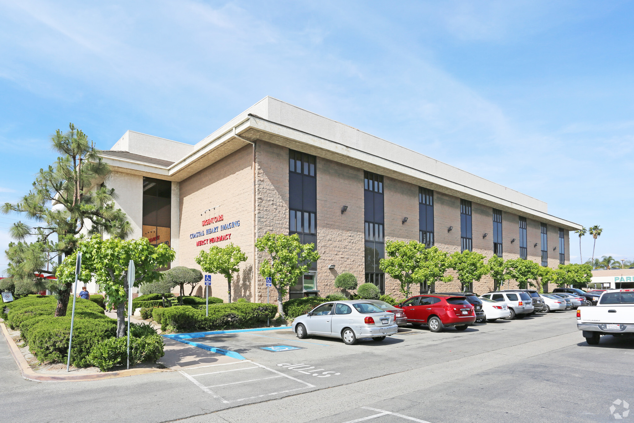 2621 S Bristol St, Santa Ana, CA for Rent