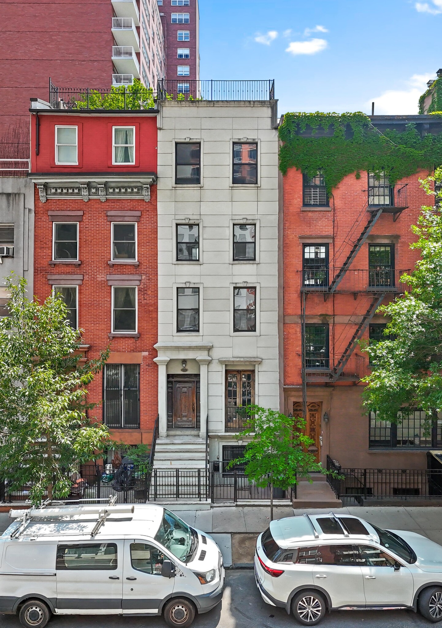 248 E 33rd St, New York, NY for Sale